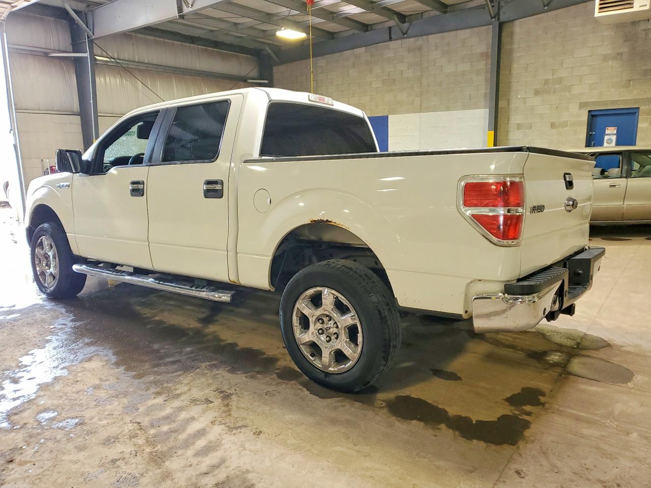 2014 Ford F150 Supercrew White vin: 1FTFW1EF6EFC09954
