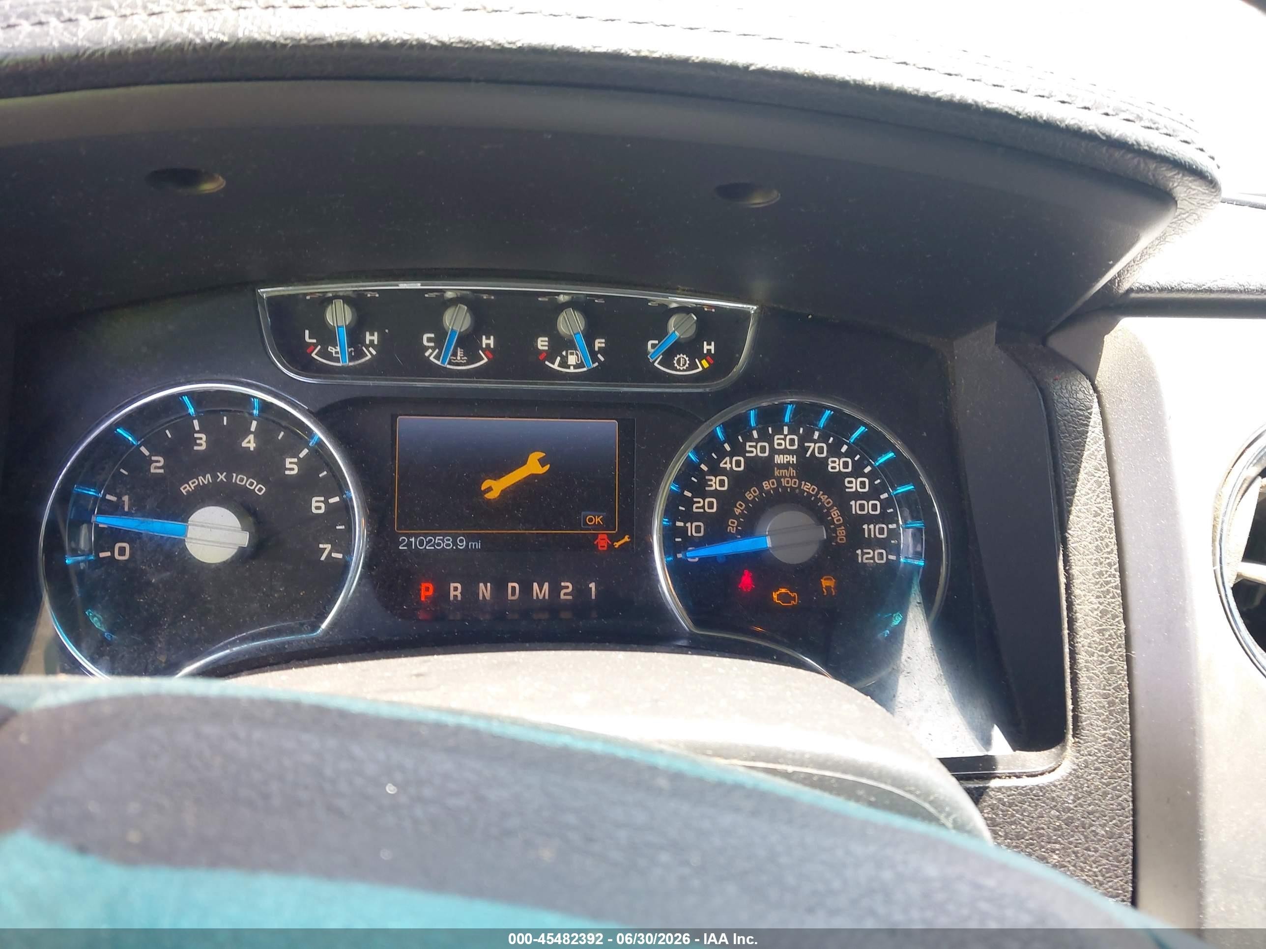 2014 Ford F-150 Lariat Оранжевый vin: 1FTFW1EF6EKD38381