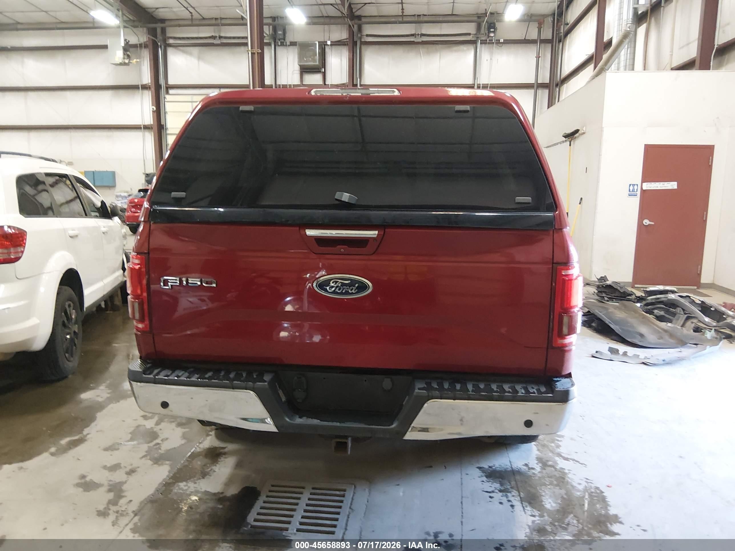 2015 Ford F-150 Lariat Red vin: 1FTFW1EF6FKD16480