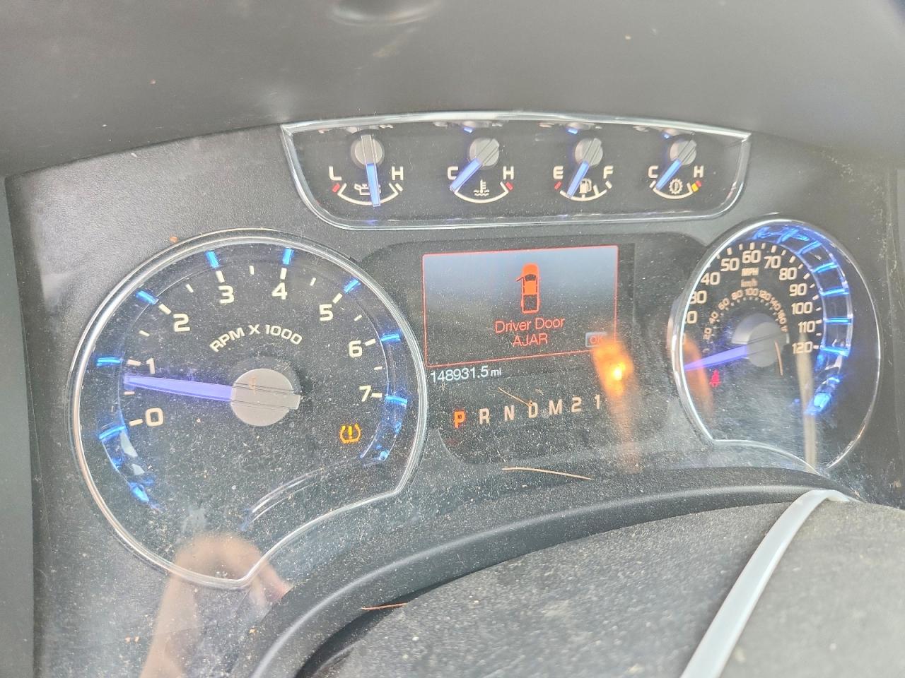 2011 Ford F150 Supercrew Silver vin: 1FTFW1EF7BFC01759