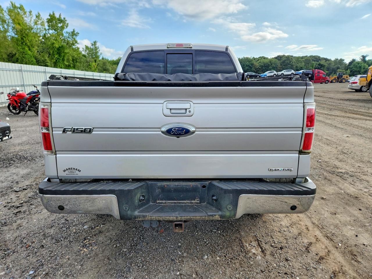 2011 Ford F150 Supercrew Silver vin: 1FTFW1EF7BFC01759