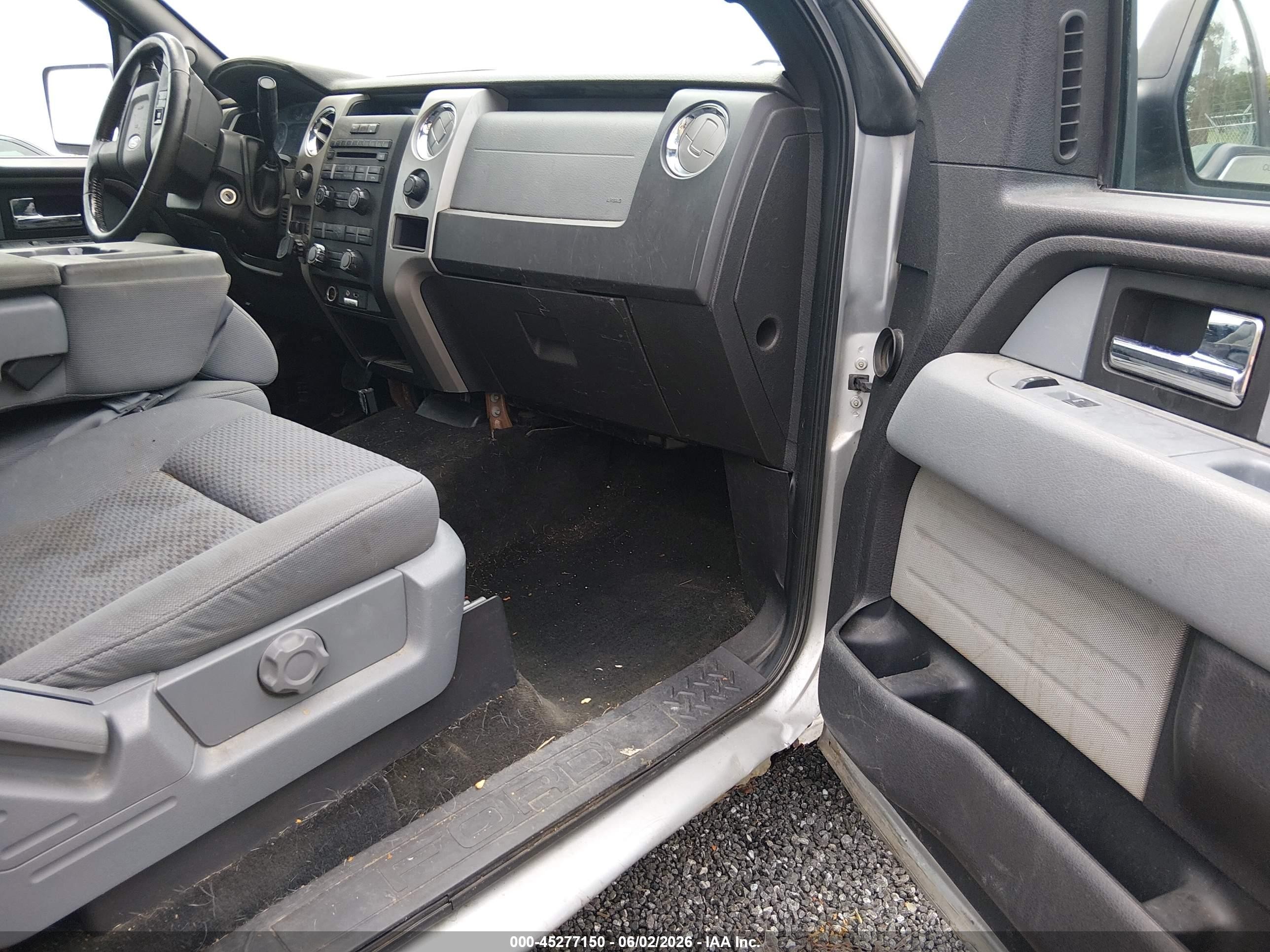 2012 Ford F-150 Xlt Silver vin: 1FTFW1EF7CFA62573