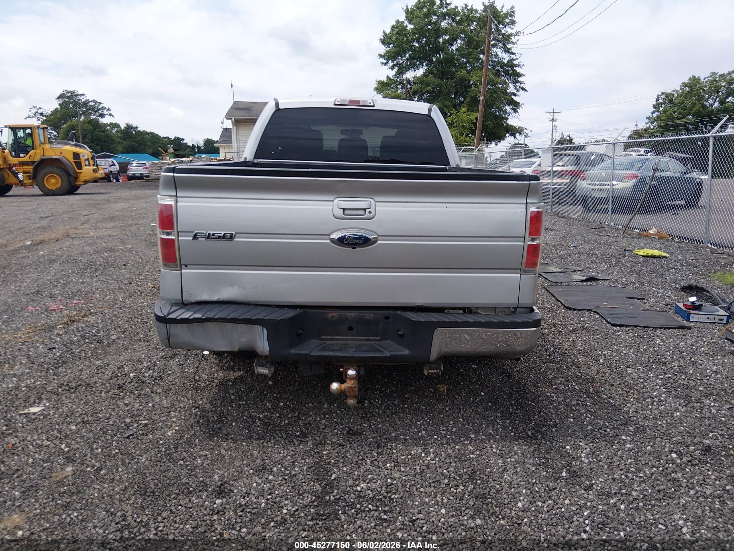 2012 Ford F-150 Xlt Silver vin: 1FTFW1EF7CFA62573