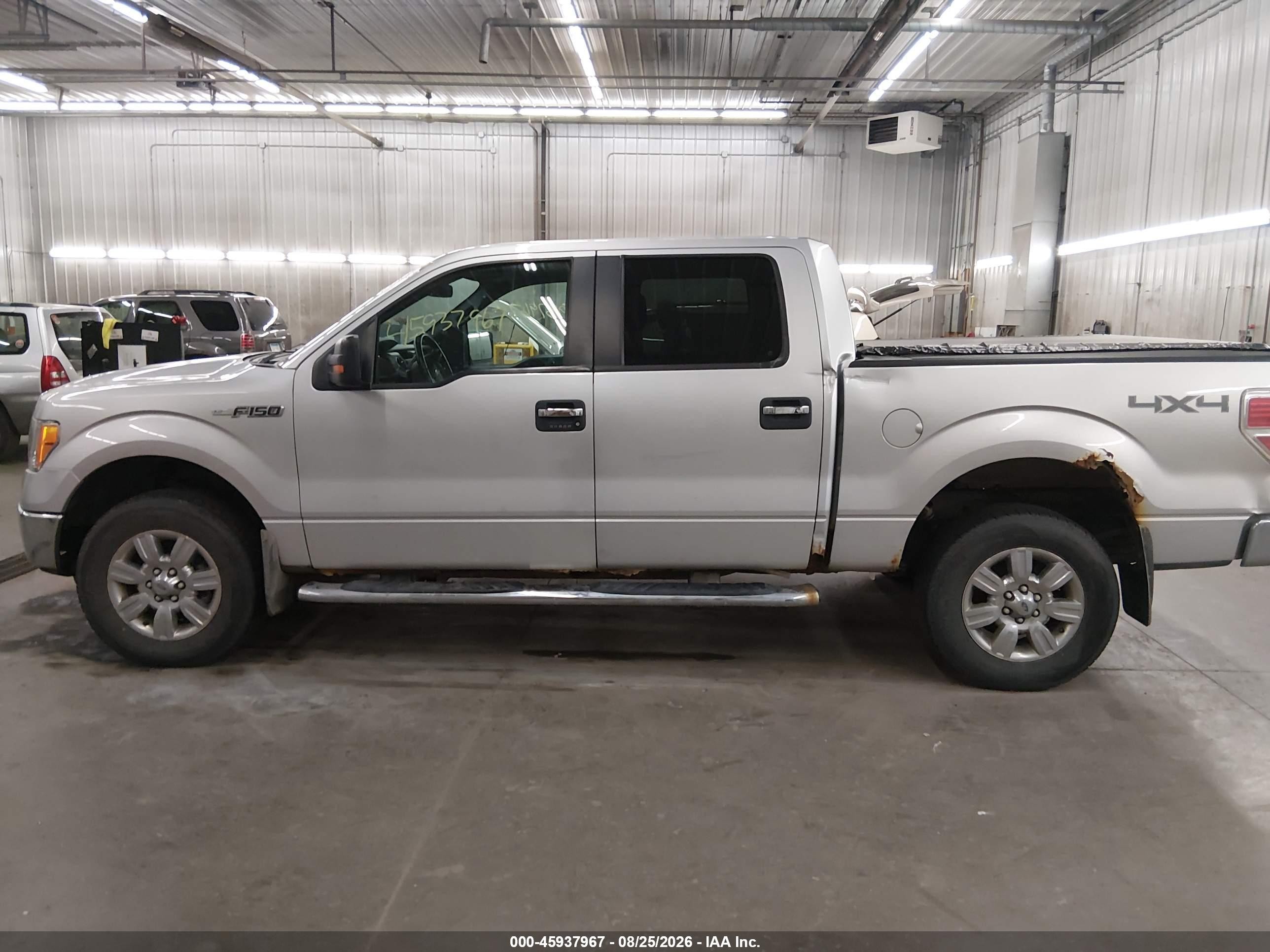 2012 Ford F150 Supercrew Silver vin: 1FTFW1EF7CFB92062