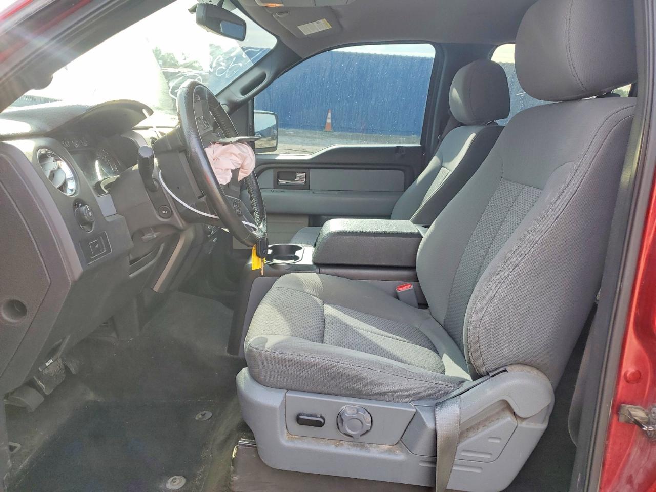 2013 Ford F150 Supercrew Red vin: 1FTFW1EF7DFB96520