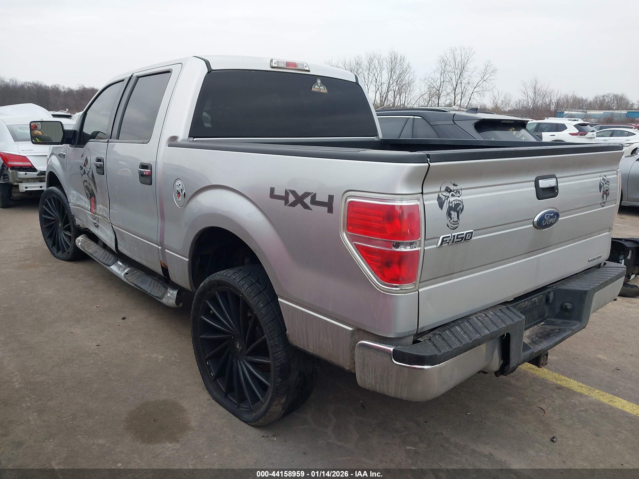 2013 Ford F-150 Xlt Silver vin: 1FTFW1EF7DFC24932