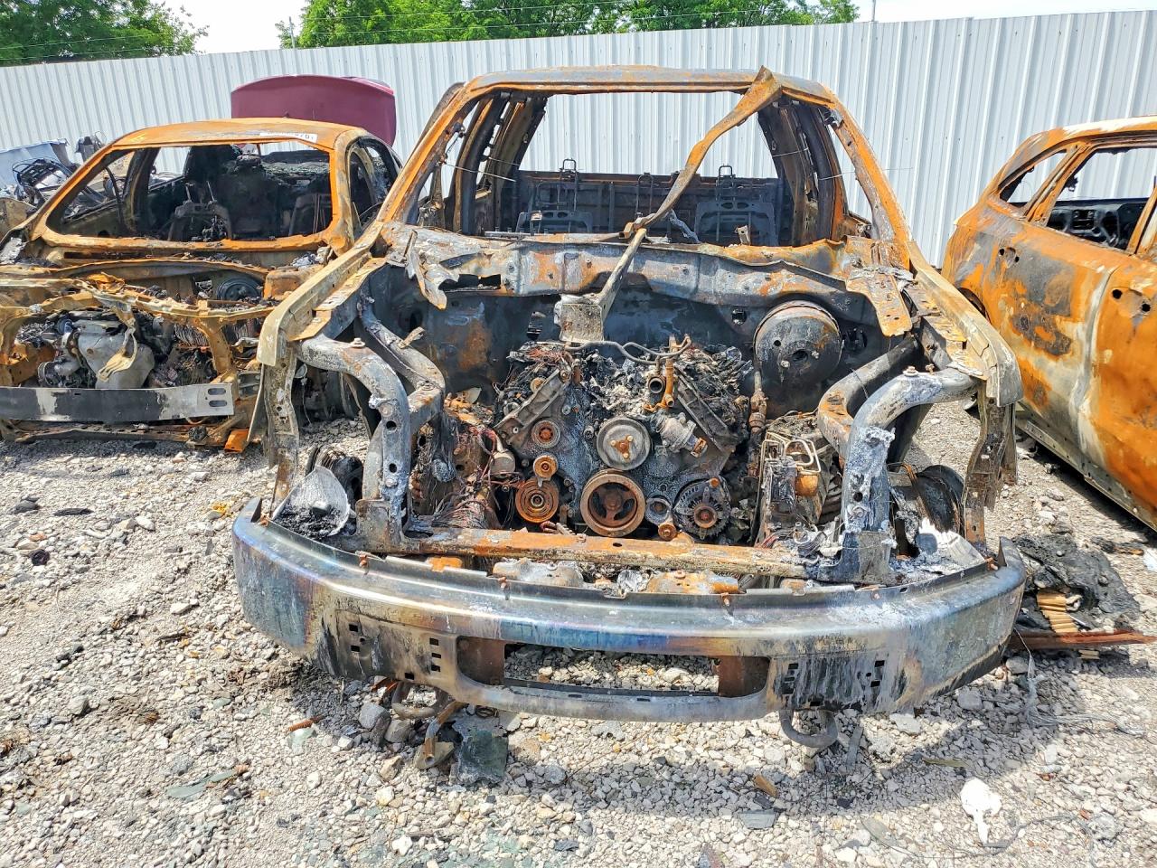2013 Ford F150 Burn vin: 1FTFW1EF7DFD57206