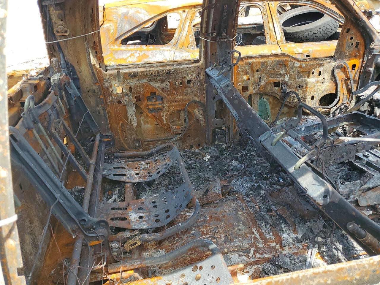 2013 Ford F150 Burn vin: 1FTFW1EF7DFD57206