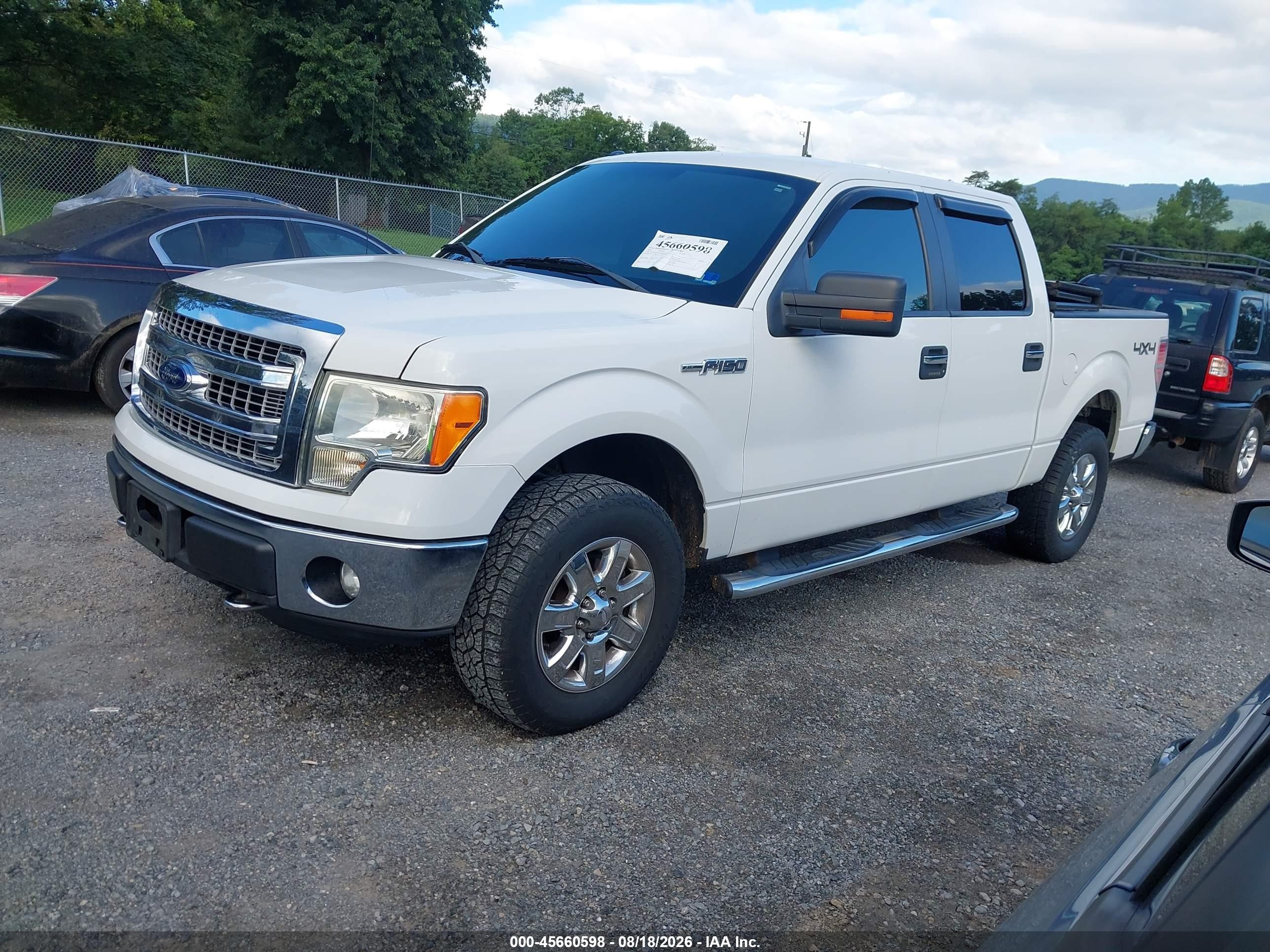 2013 Ford F-150 Xlt White vin: 1FTFW1EF7DKD58105