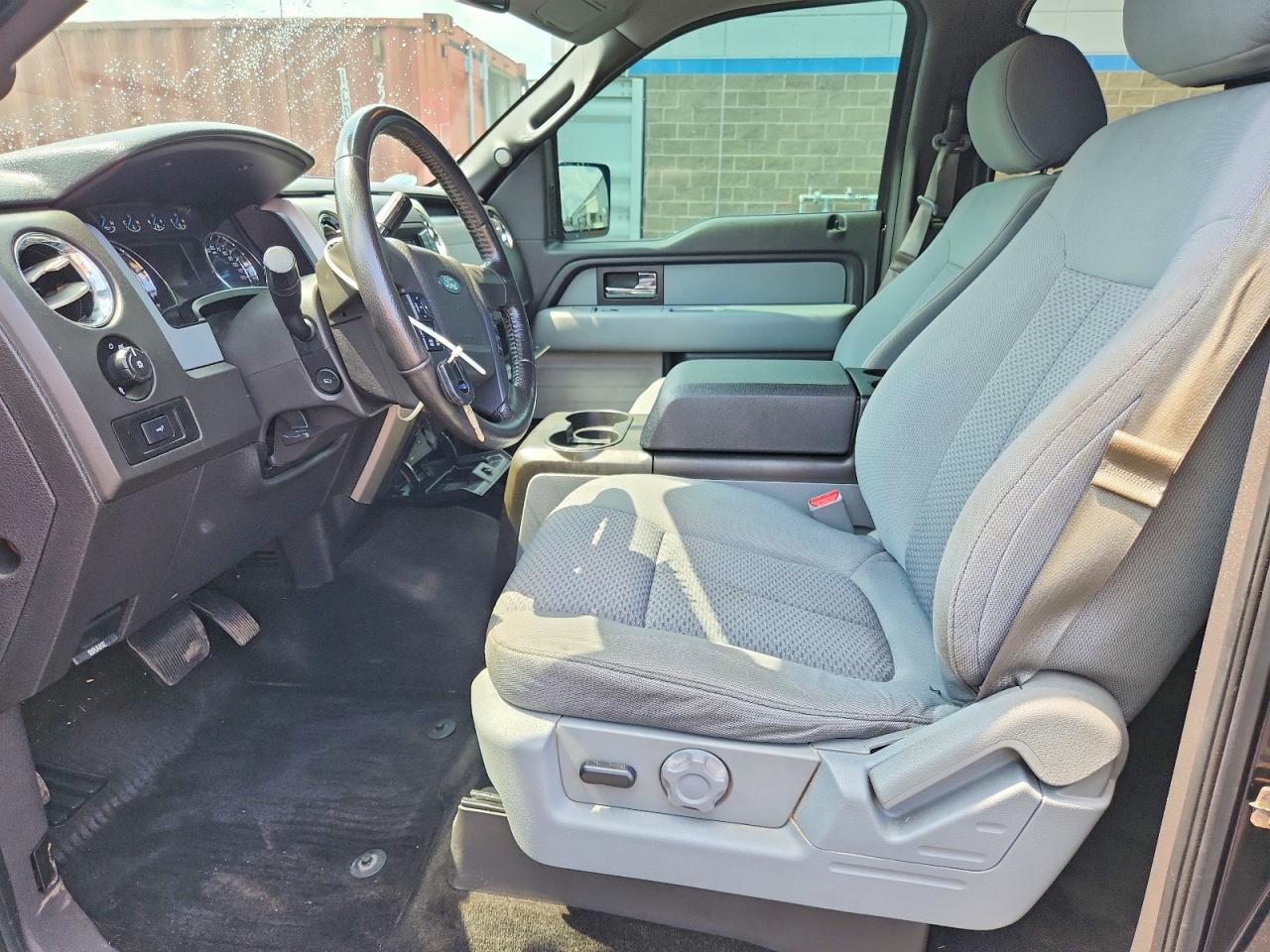 2014 Ford F150 Supercrew Black vin: 1FTFW1EF7EFA92546