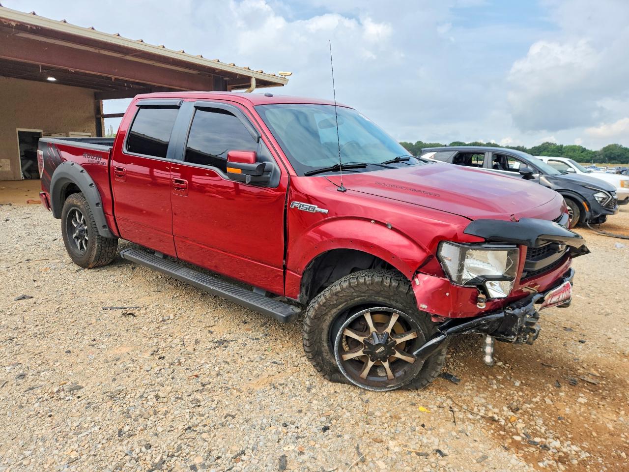 2014 Ford F150 Supercrew Red vin: 1FTFW1EF7EFB25433