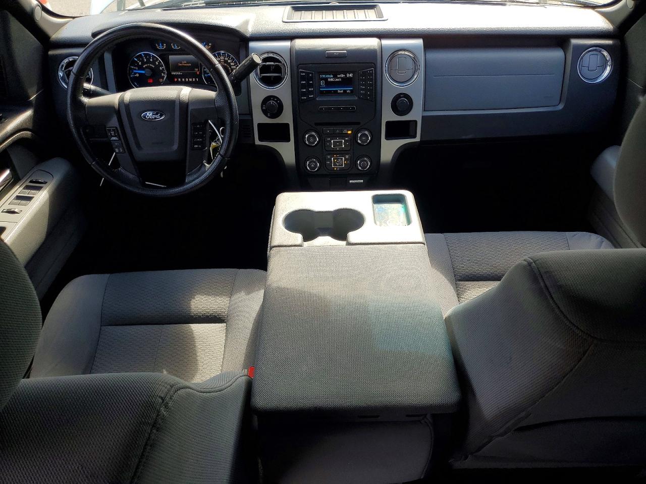 2014 Ford F150 Supercrew White vin: 1FTFW1EF7EFC09137