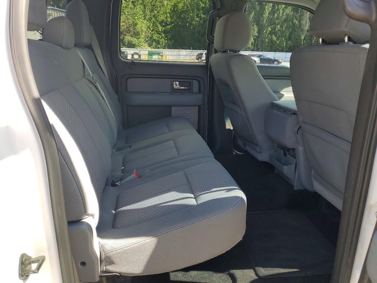 2014 Ford F150 Supercrew White vin: 1FTFW1EF7EFC09137