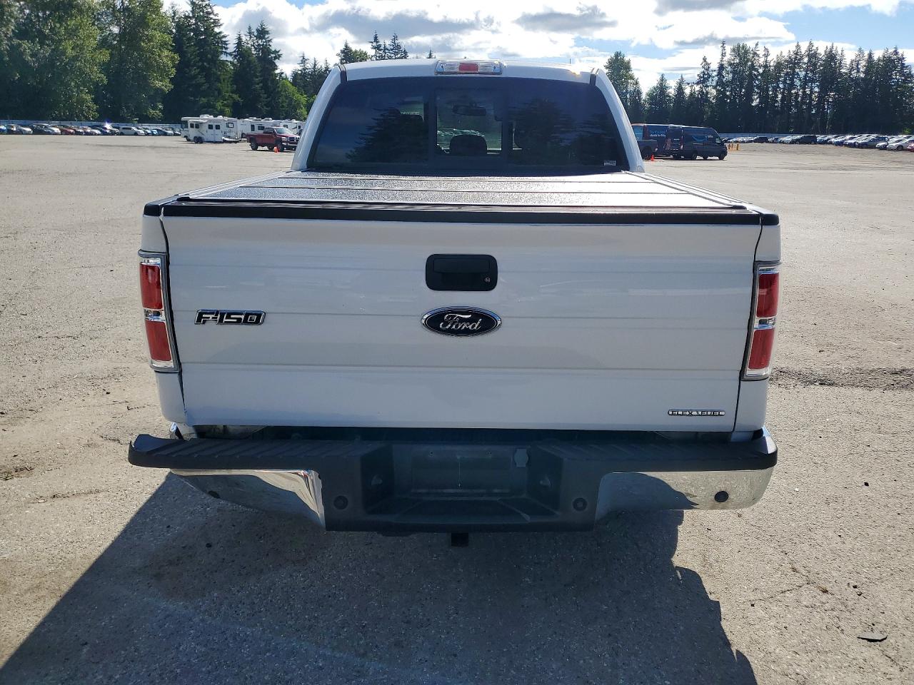 2014 Ford F150 Supercrew White vin: 1FTFW1EF7EFC09137