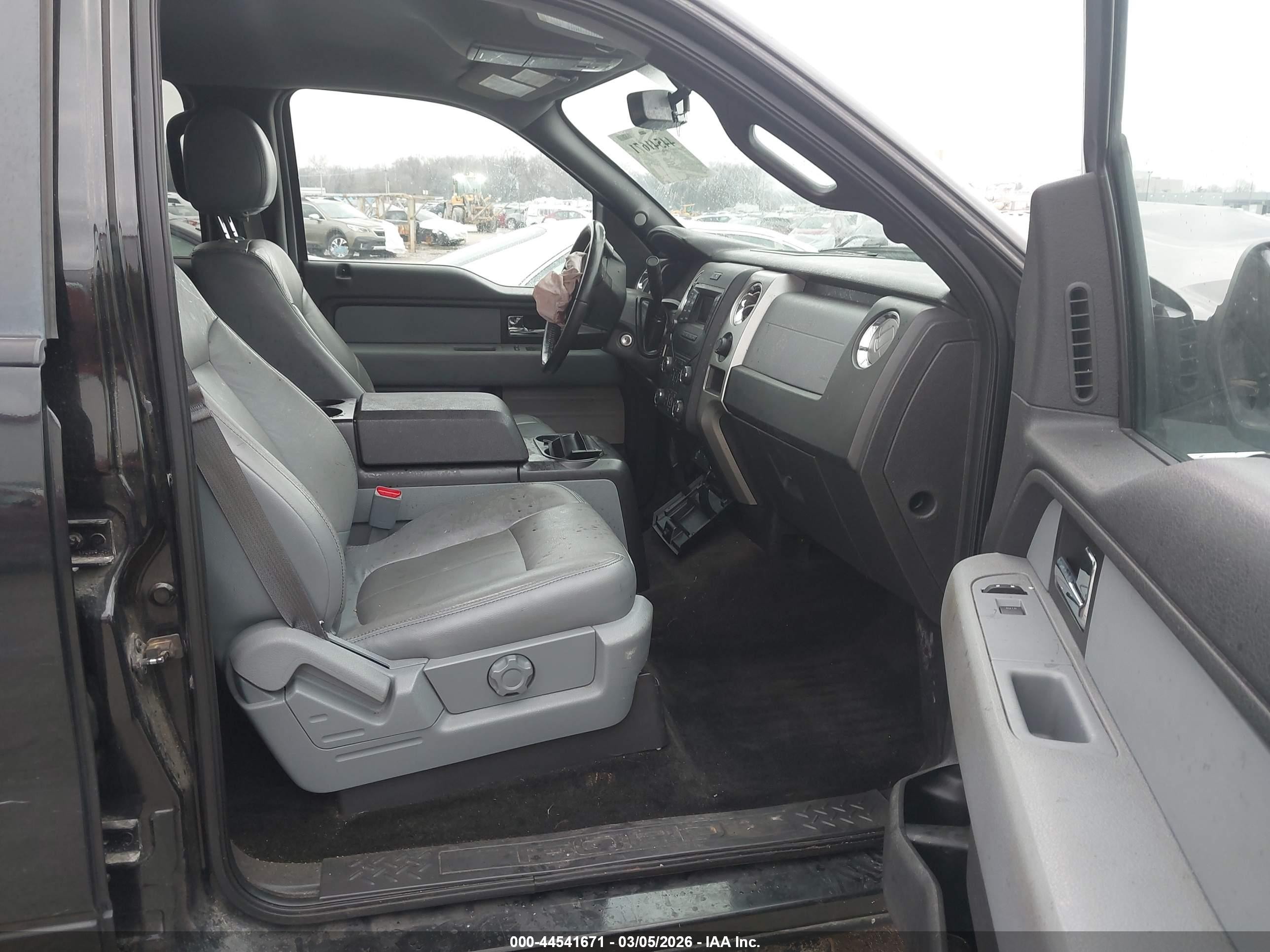 2014 Ford F-150 Xlt Черный vin: 1FTFW1EF7EFC14757
