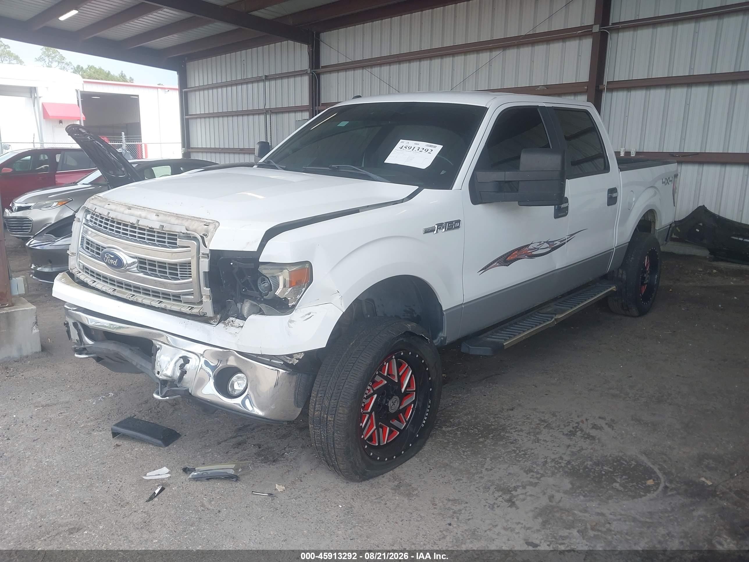2014 Ford F-150 Xlt White vin: 1FTFW1EF7EFD04877
