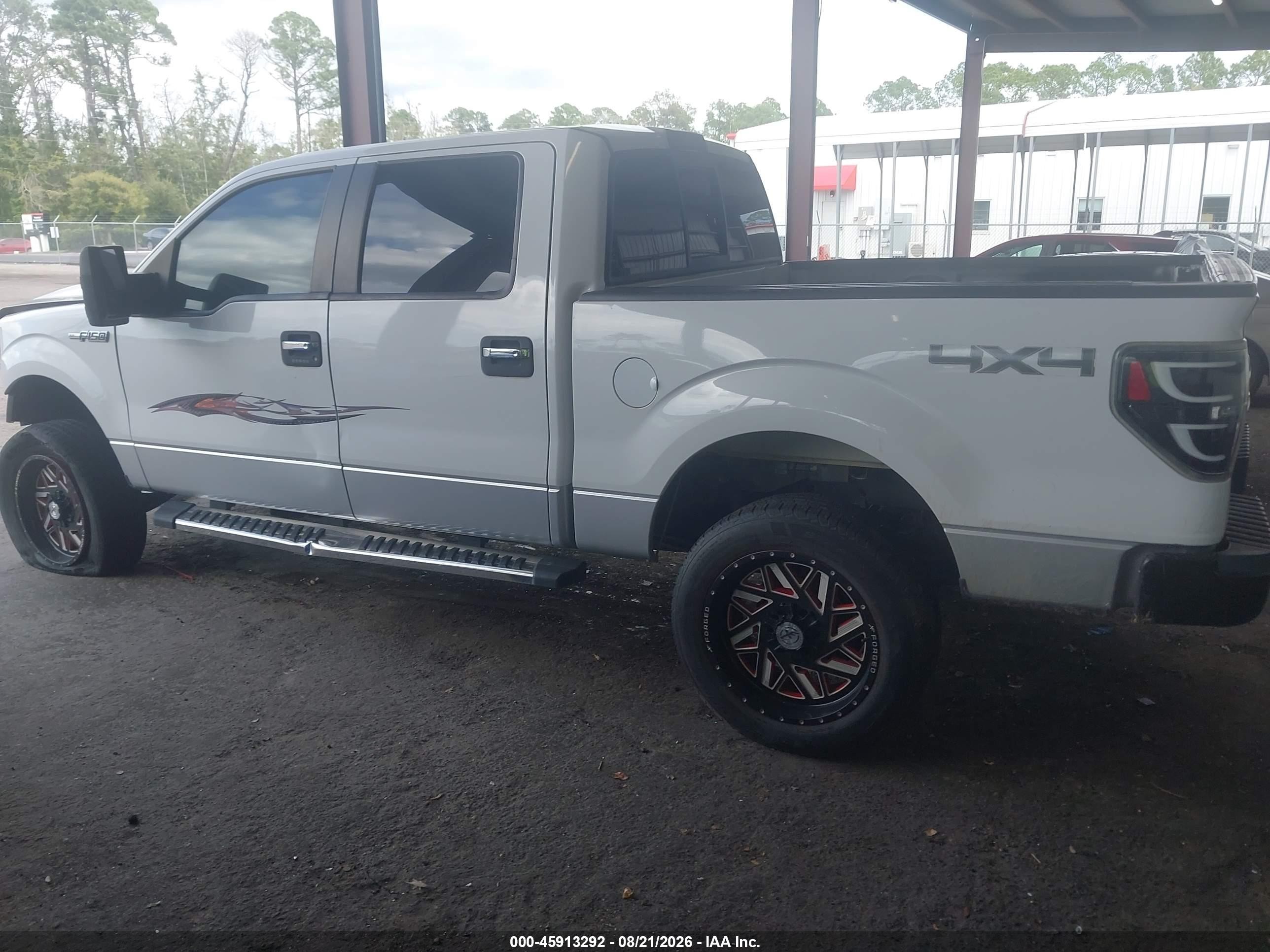 2014 Ford F-150 Xlt White vin: 1FTFW1EF7EFD04877