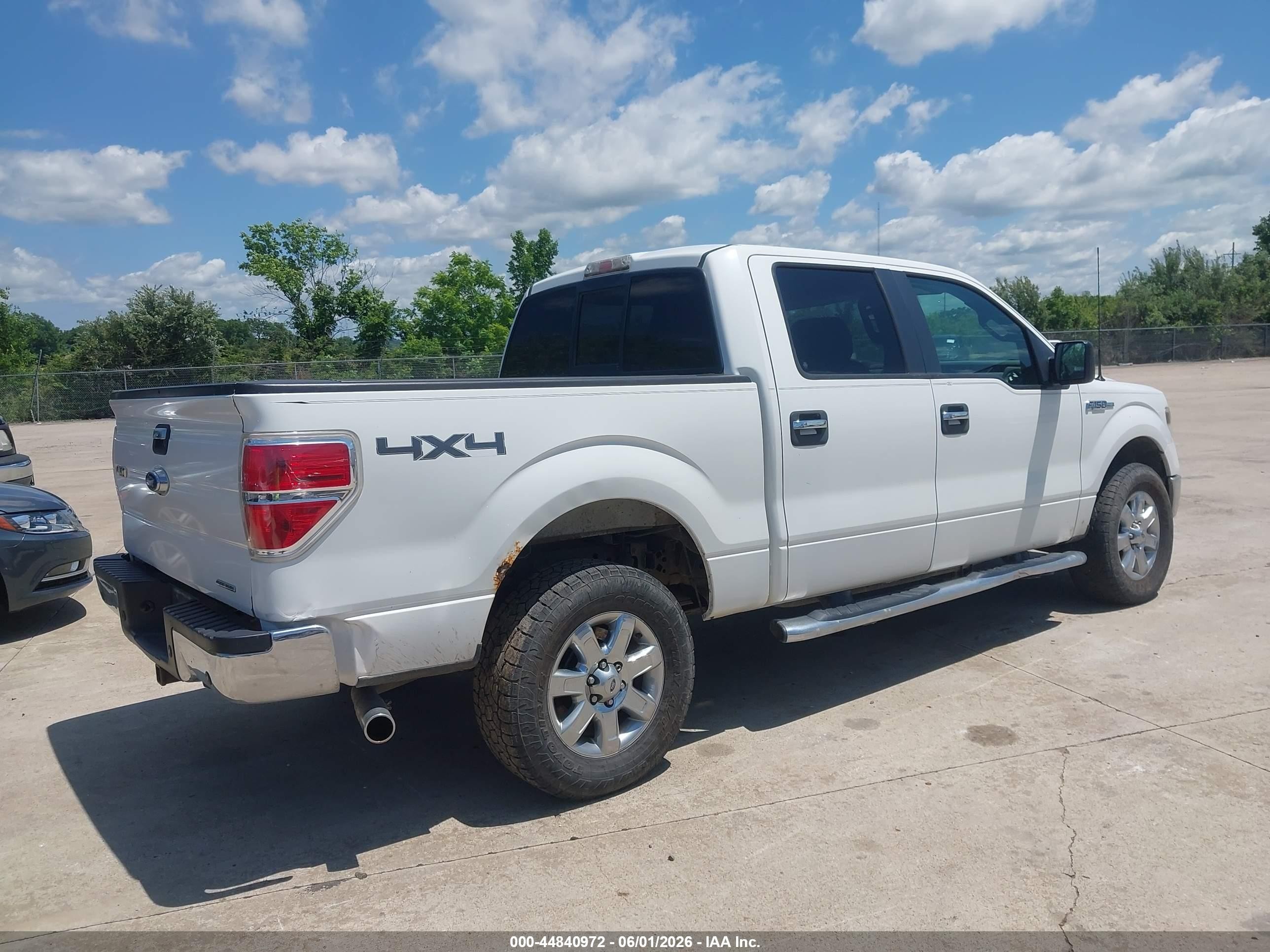 2014 Ford F-150 Xlt White vin: 1FTFW1EF7EKD51981