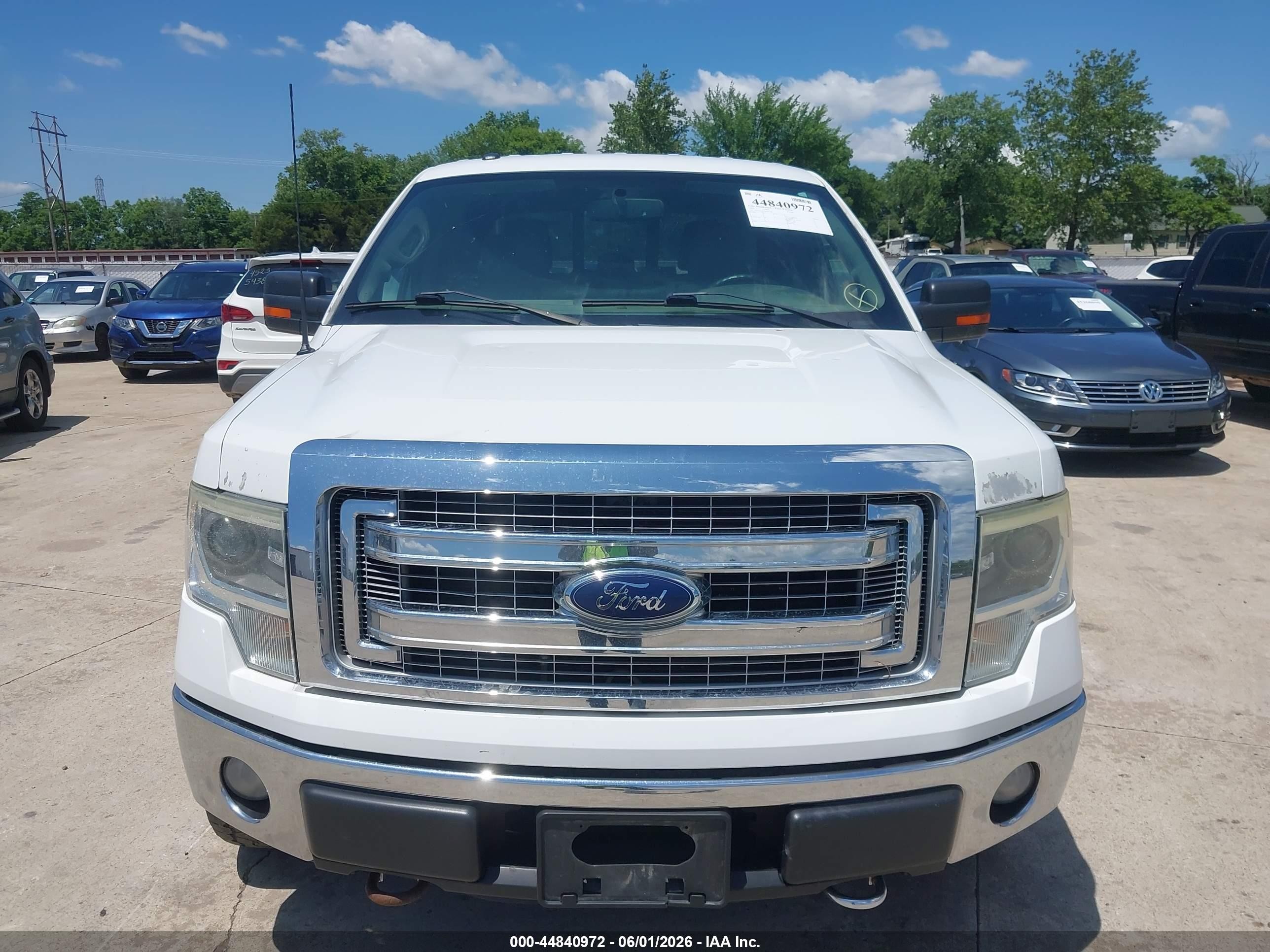 2014 Ford F-150 Xlt White vin: 1FTFW1EF7EKD51981
