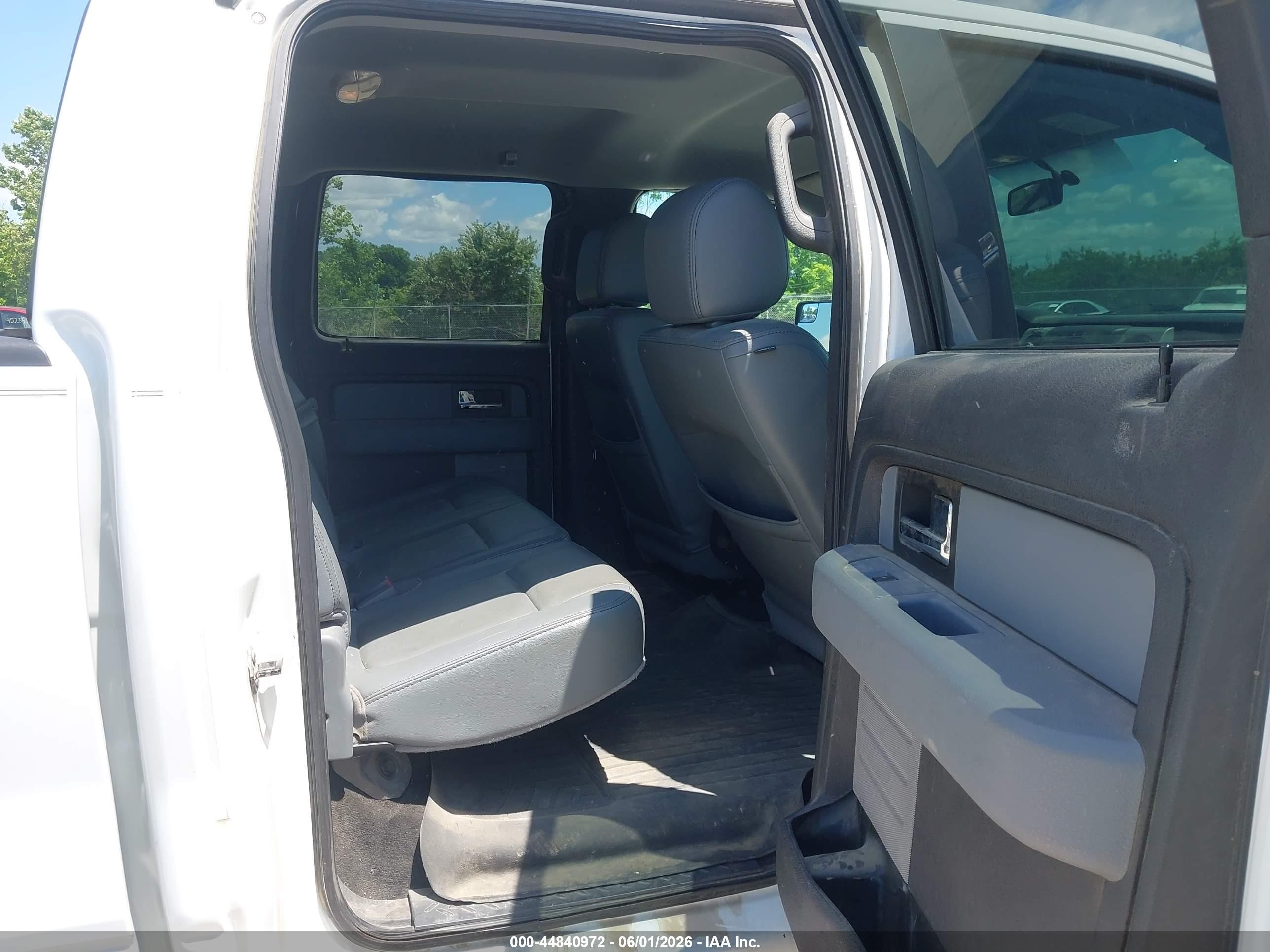 2014 Ford F-150 Xlt White vin: 1FTFW1EF7EKD51981