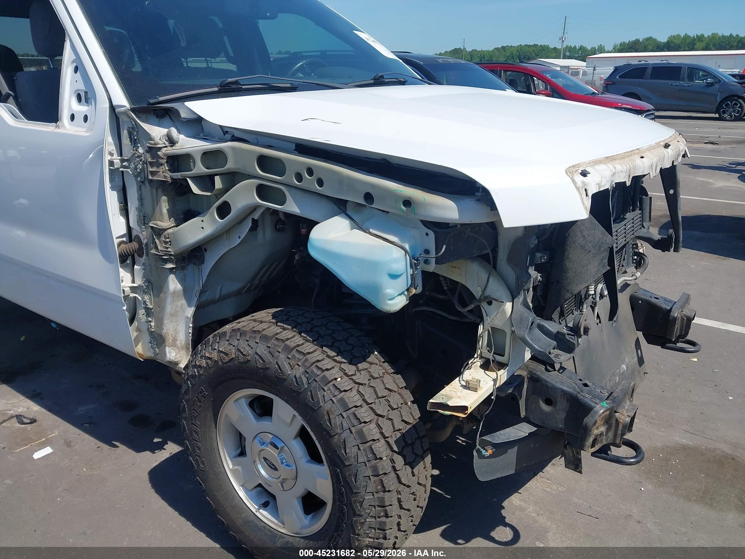 2014 Ford F-150 Xlt Белый vin: 1FTFW1EF7EKG52265