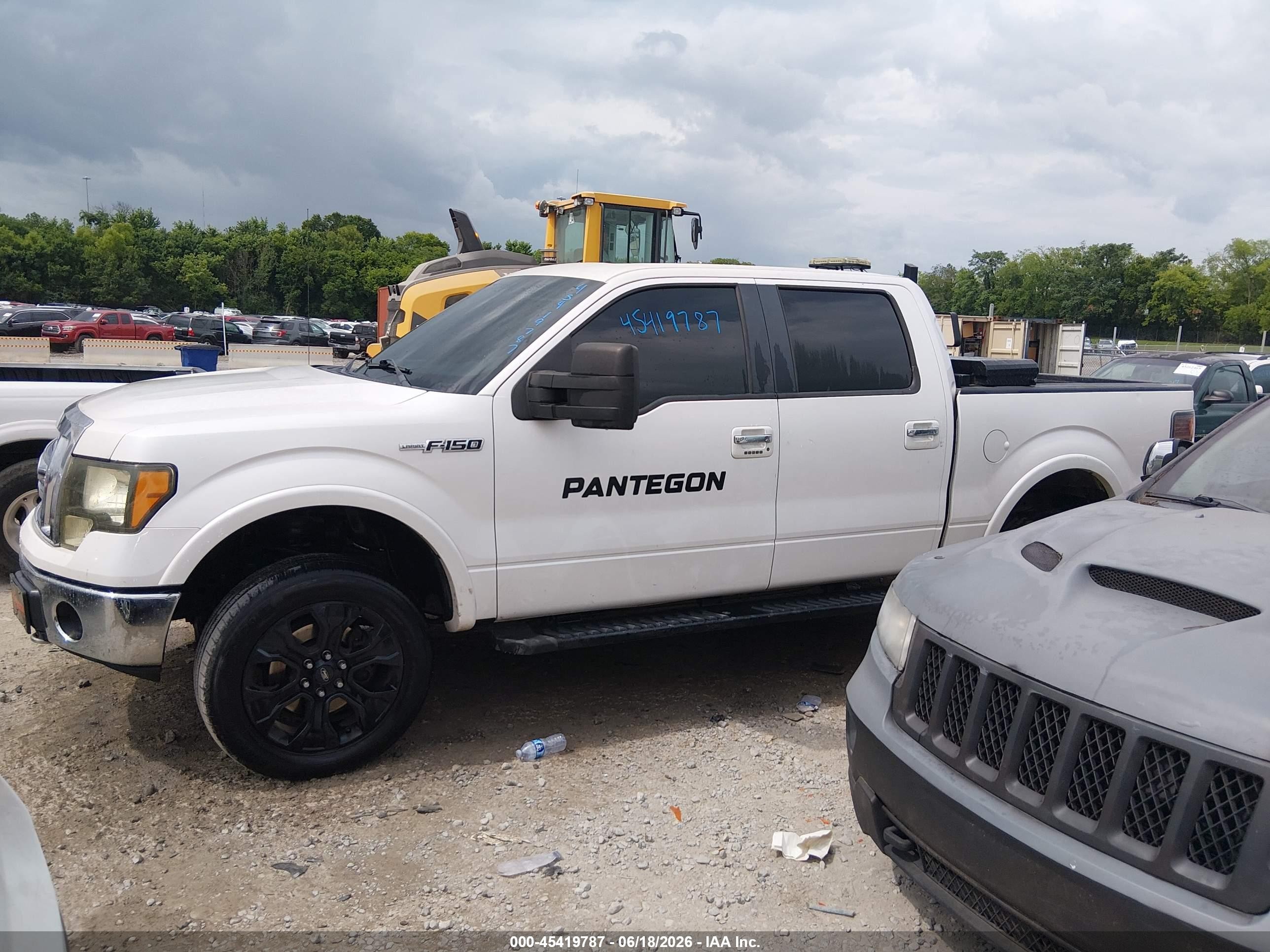 2011 Ford F-150 Lariat White vin: 1FTFW1EF8BFA38197