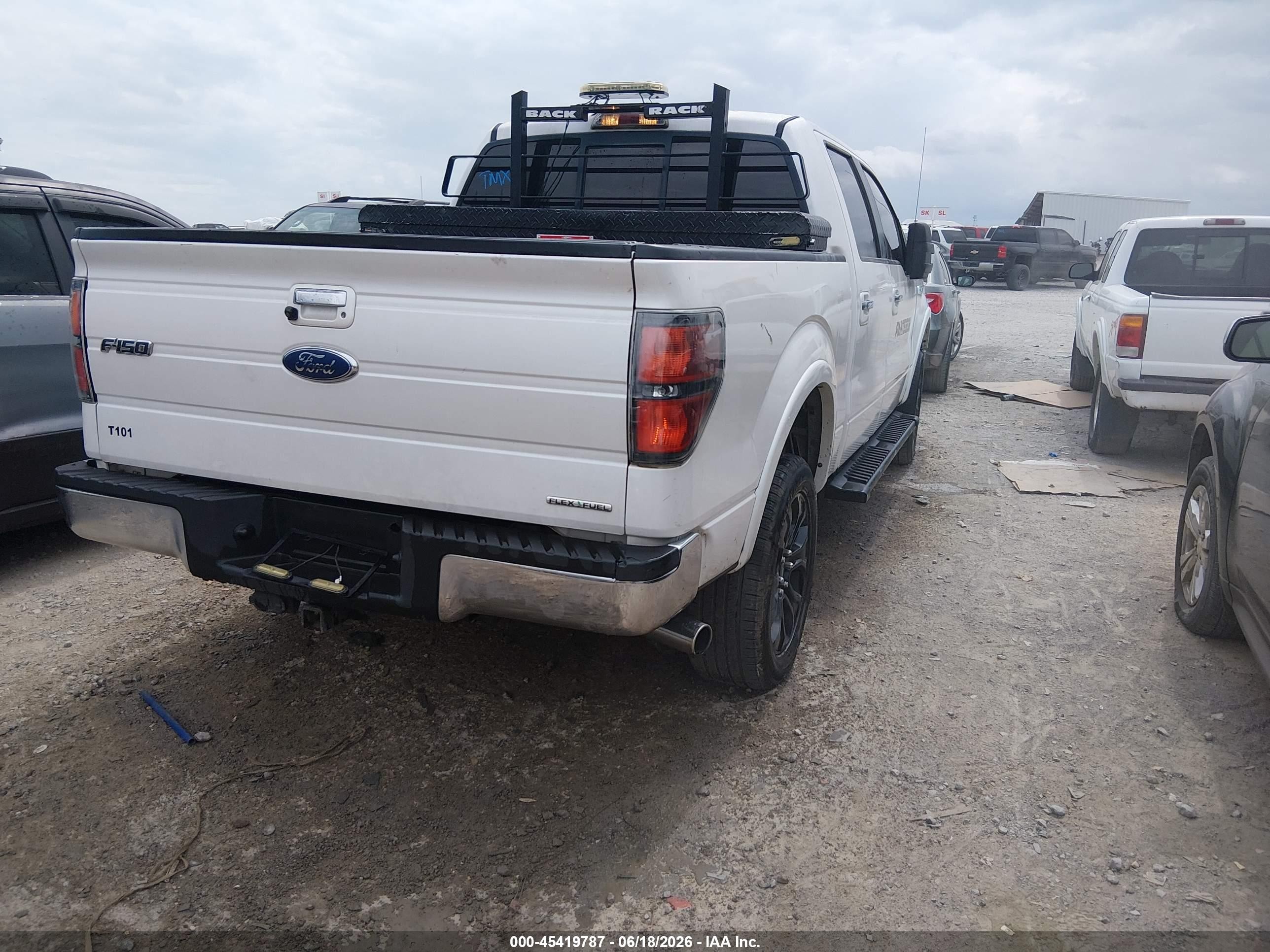 2011 Ford F-150 Lariat White vin: 1FTFW1EF8BFA38197