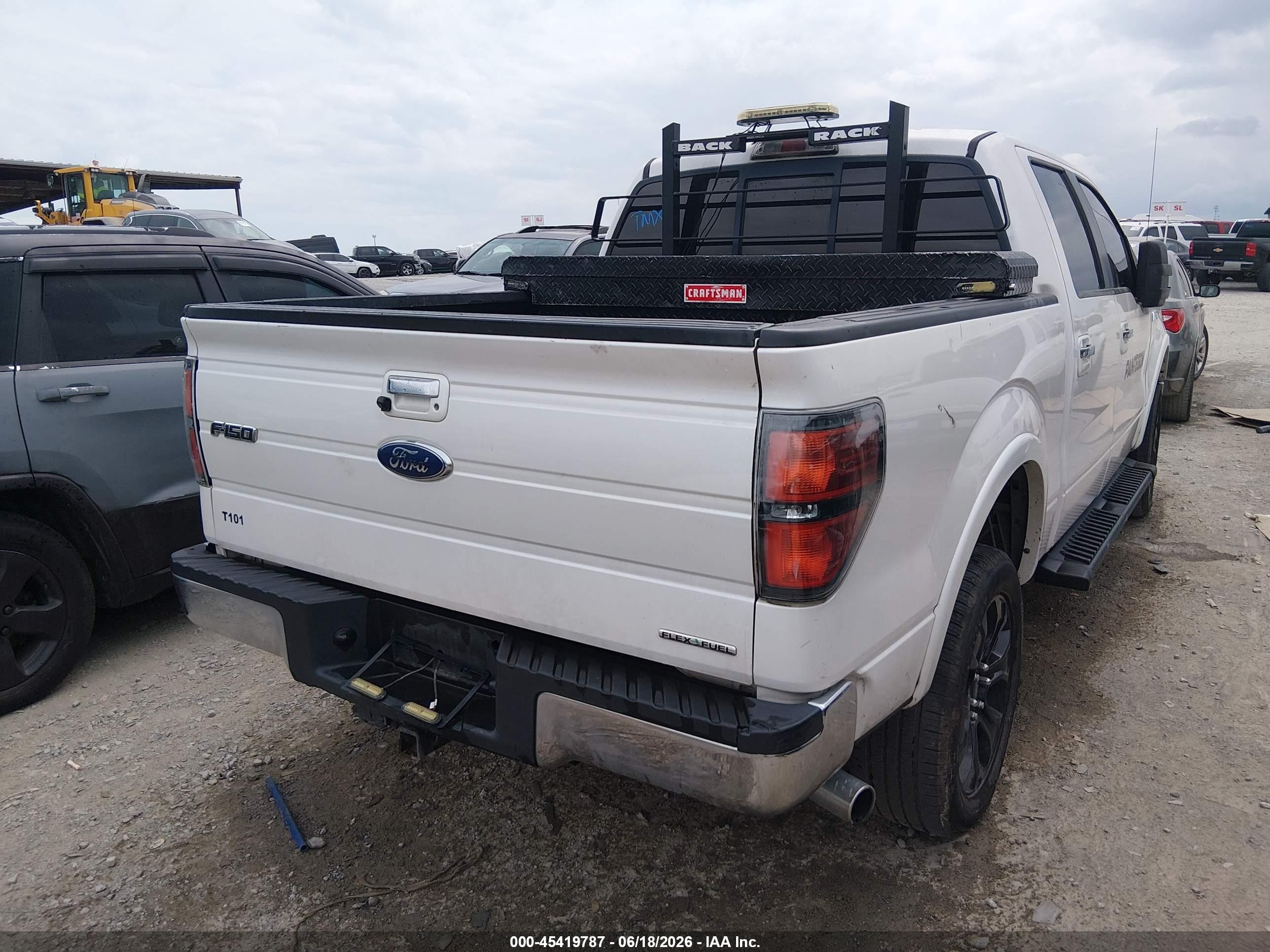 2011 Ford F-150 Lariat White vin: 1FTFW1EF8BFA38197