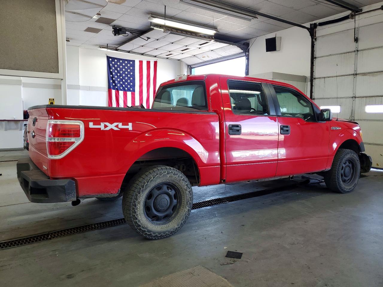2011 Ford F150 Supercrew Red vin: 1FTFW1EF8BKD13347