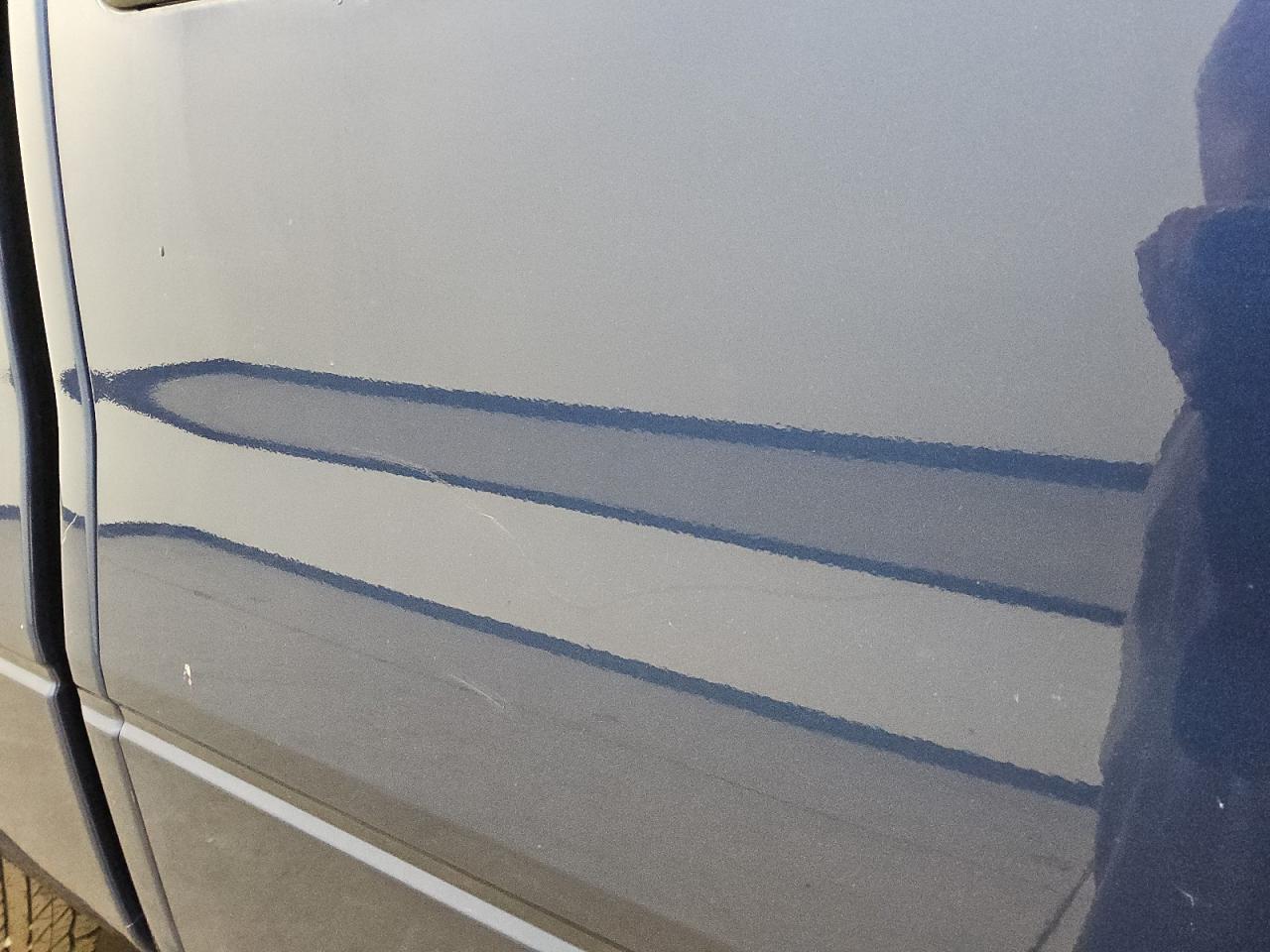 2012 Ford F150 Supercrew Blue vin: 1FTFW1EF8CFB75111 Damage: Right Rear Door, Heavy Scratch, 5 To 6 Inches