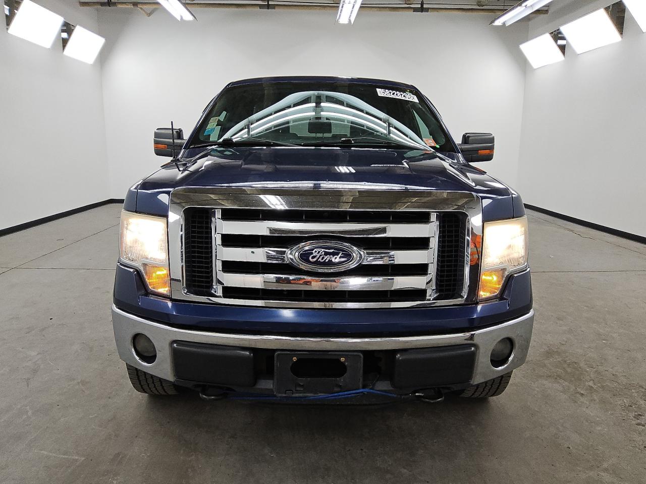 2012 Ford F150 Supercrew Blue vin: 1FTFW1EF8CFB75111 Damage: Right Fog Lamp, Inoperable, Repair Required