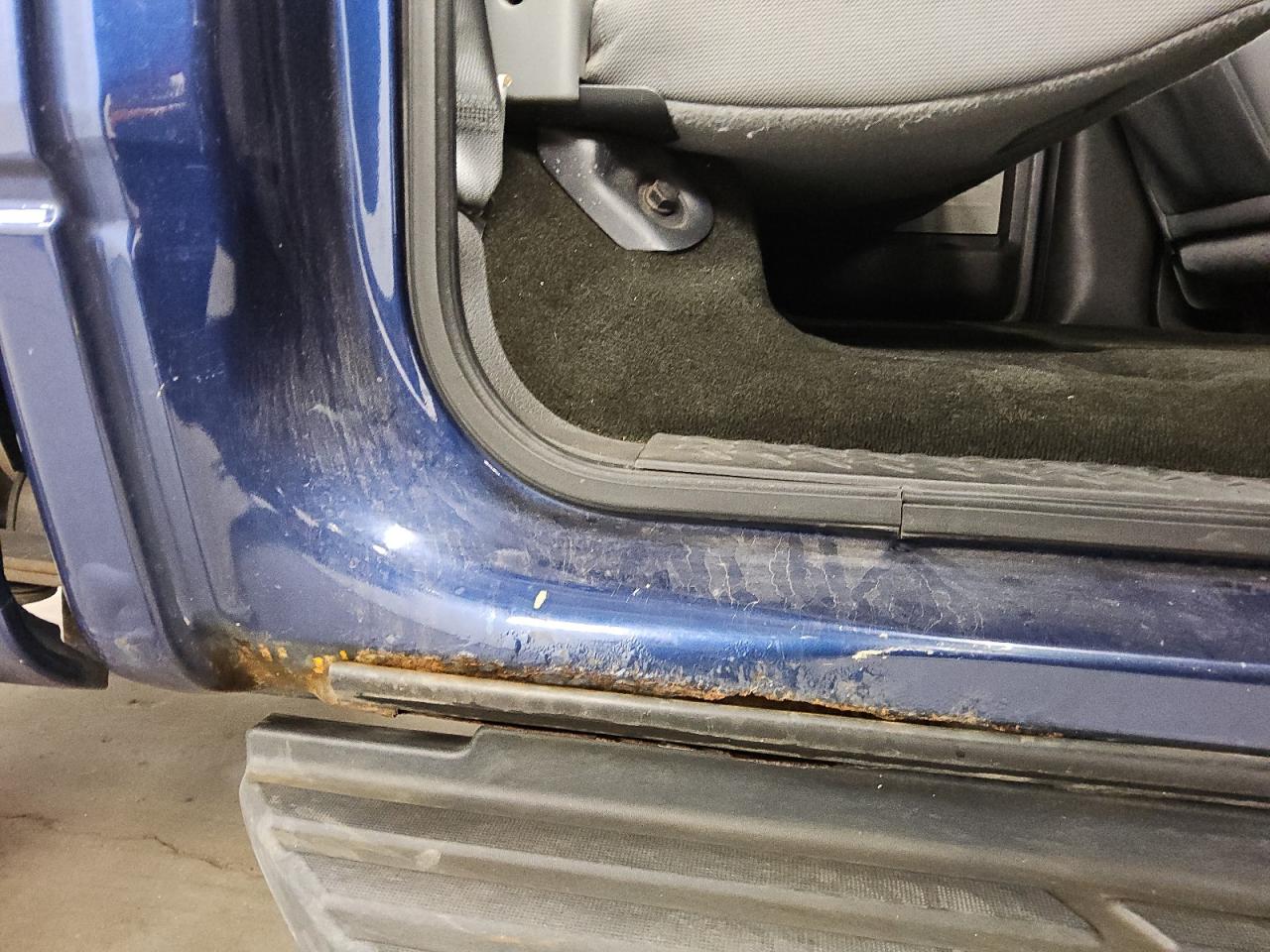 2012 Ford F150 Supercrew Blue vin: 1FTFW1EF8CFB75111 Damage: Right Rocker Panel, Rust, > 12 Inches