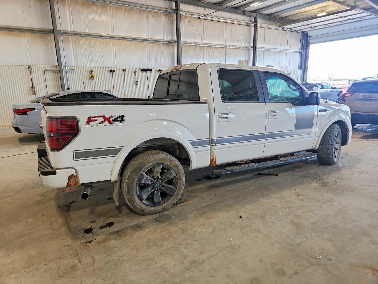 2013 Ford F150 Supercrew White vin: 1FTFW1EF8DFA17692