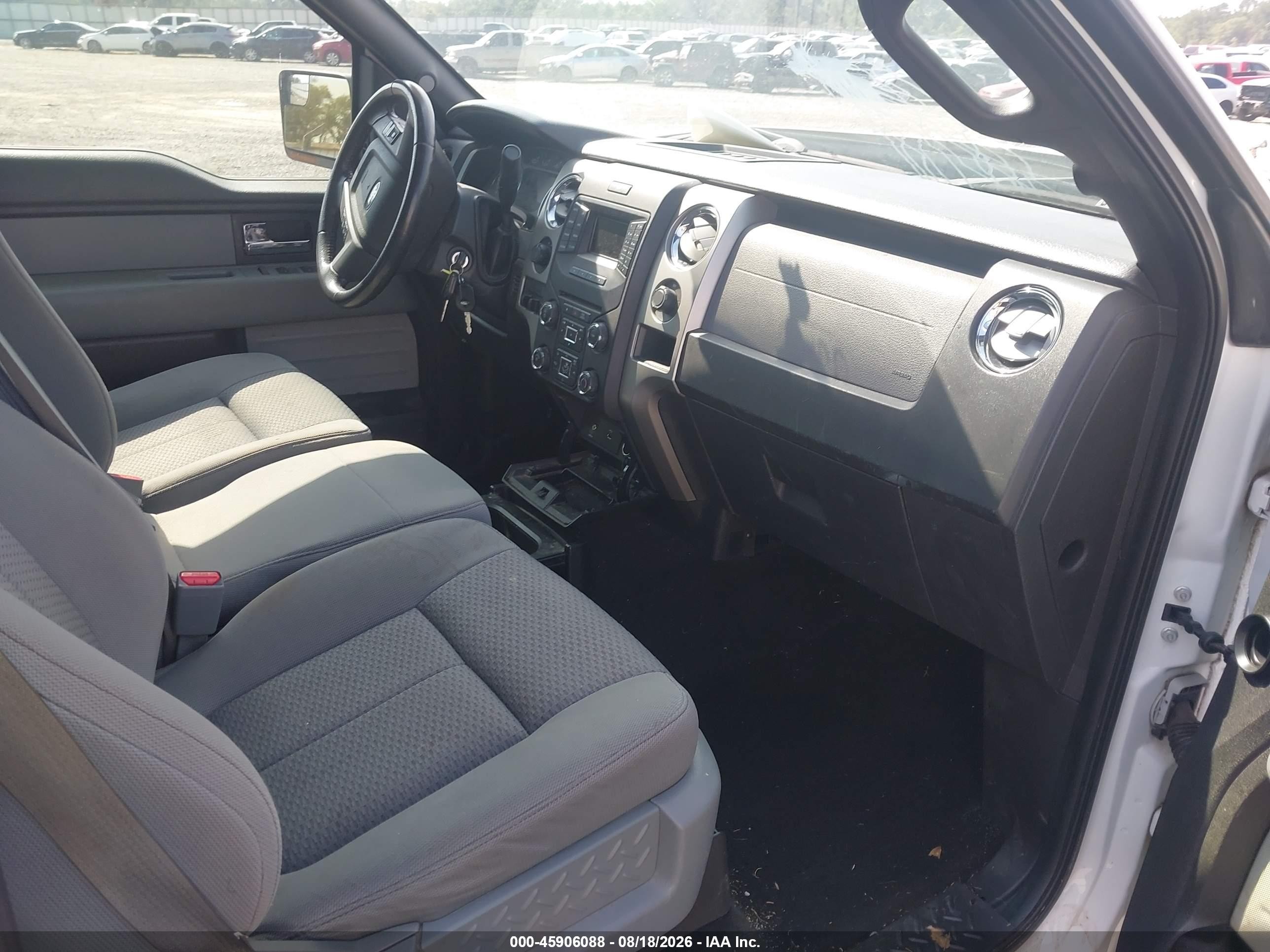 2013 Ford F-150 Xlt White vin: 1FTFW1EF8DFA34931