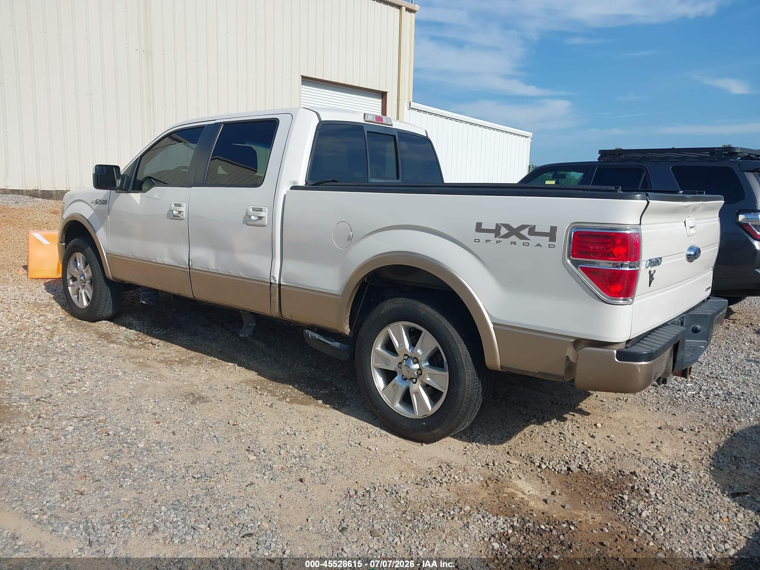 2013 Ford F-150 Lariat White vin: 1FTFW1EF8DFA73924