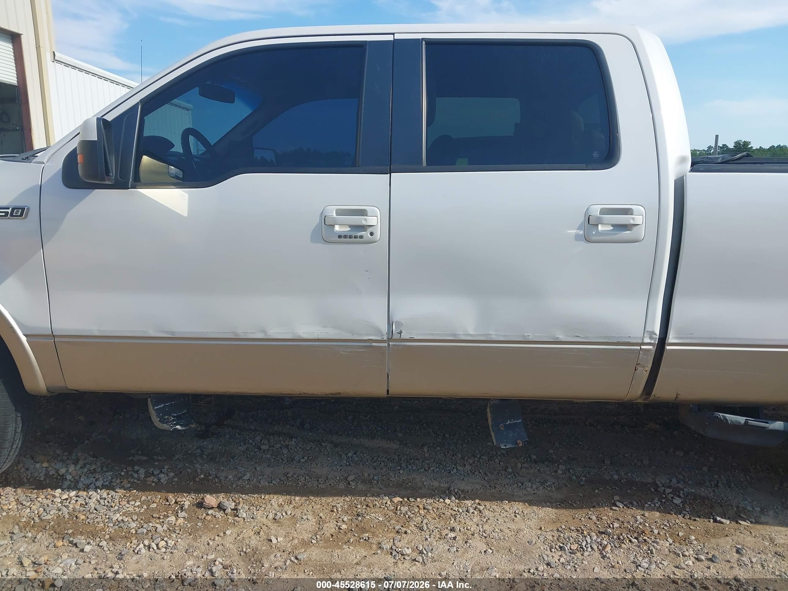2013 Ford F-150 Lariat White vin: 1FTFW1EF8DFA73924