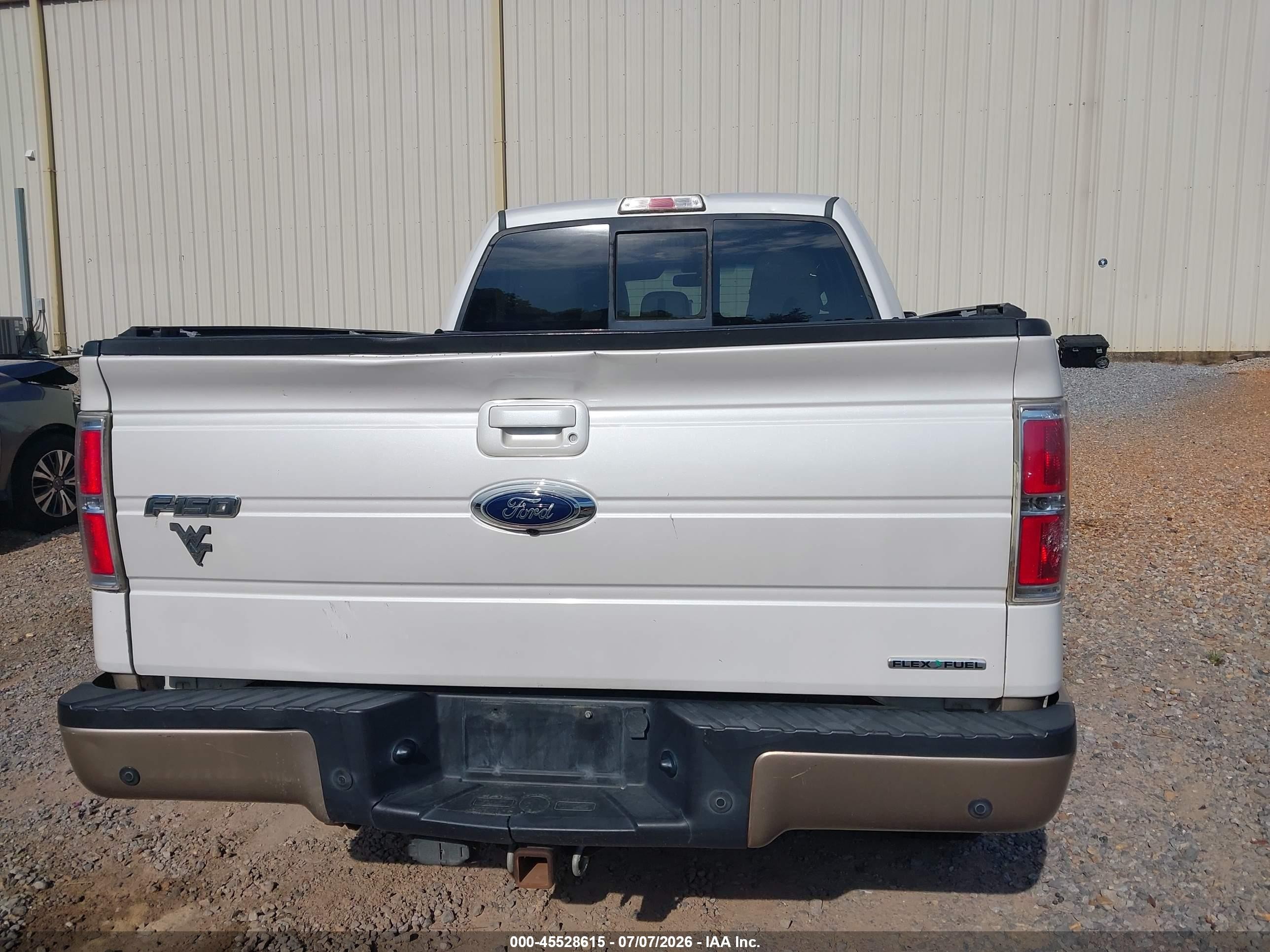 2013 Ford F-150 Lariat White vin: 1FTFW1EF8DFA73924