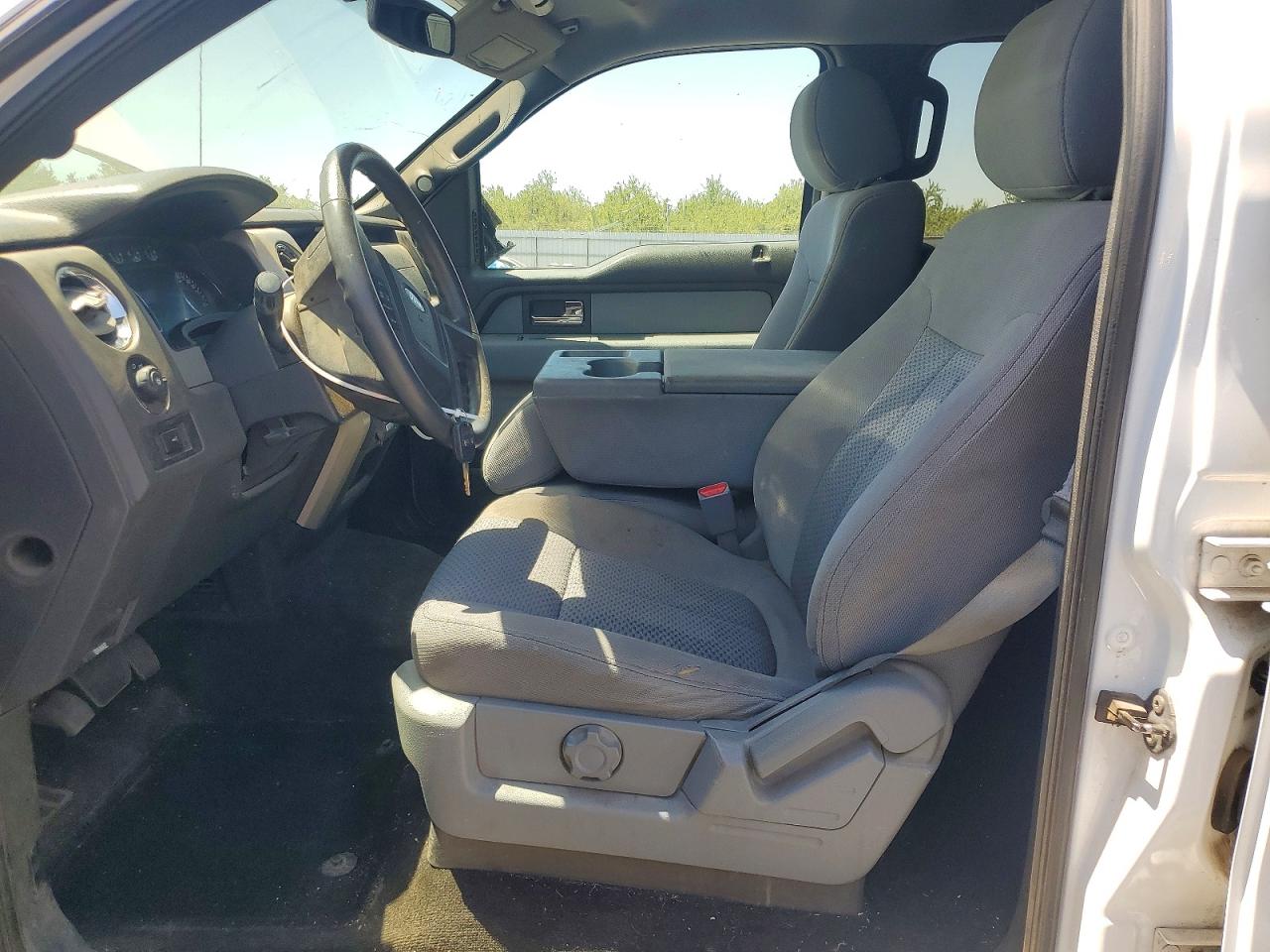 2013 Ford F150 Supercrew White vin: 1FTFW1EF8DFB61033