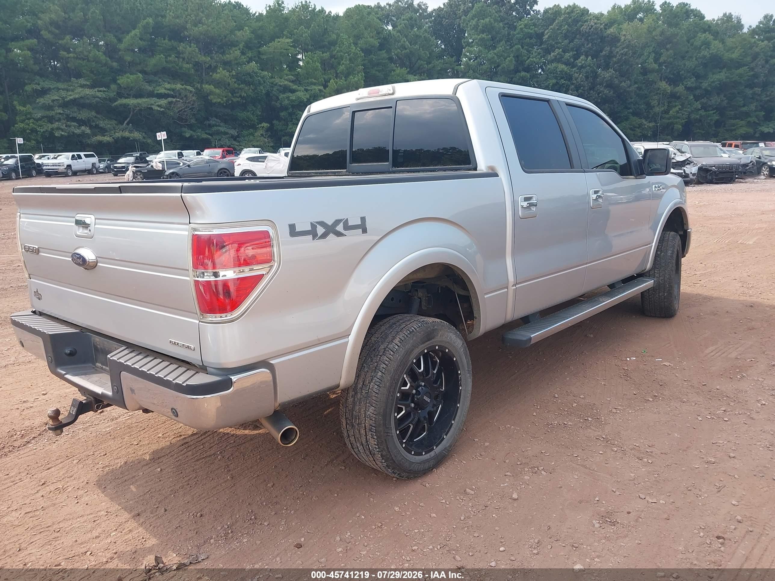 2014 Ford F-150 Lariat Silver vin: 1FTFW1EF8EFA04846