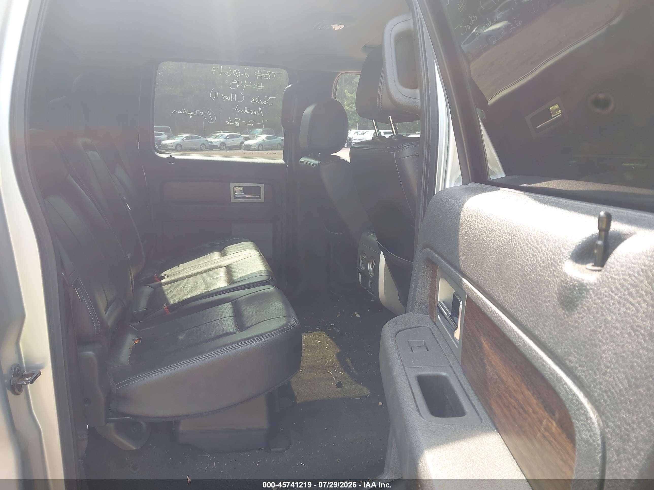 2014 Ford F-150 Lariat Silver vin: 1FTFW1EF8EFA04846