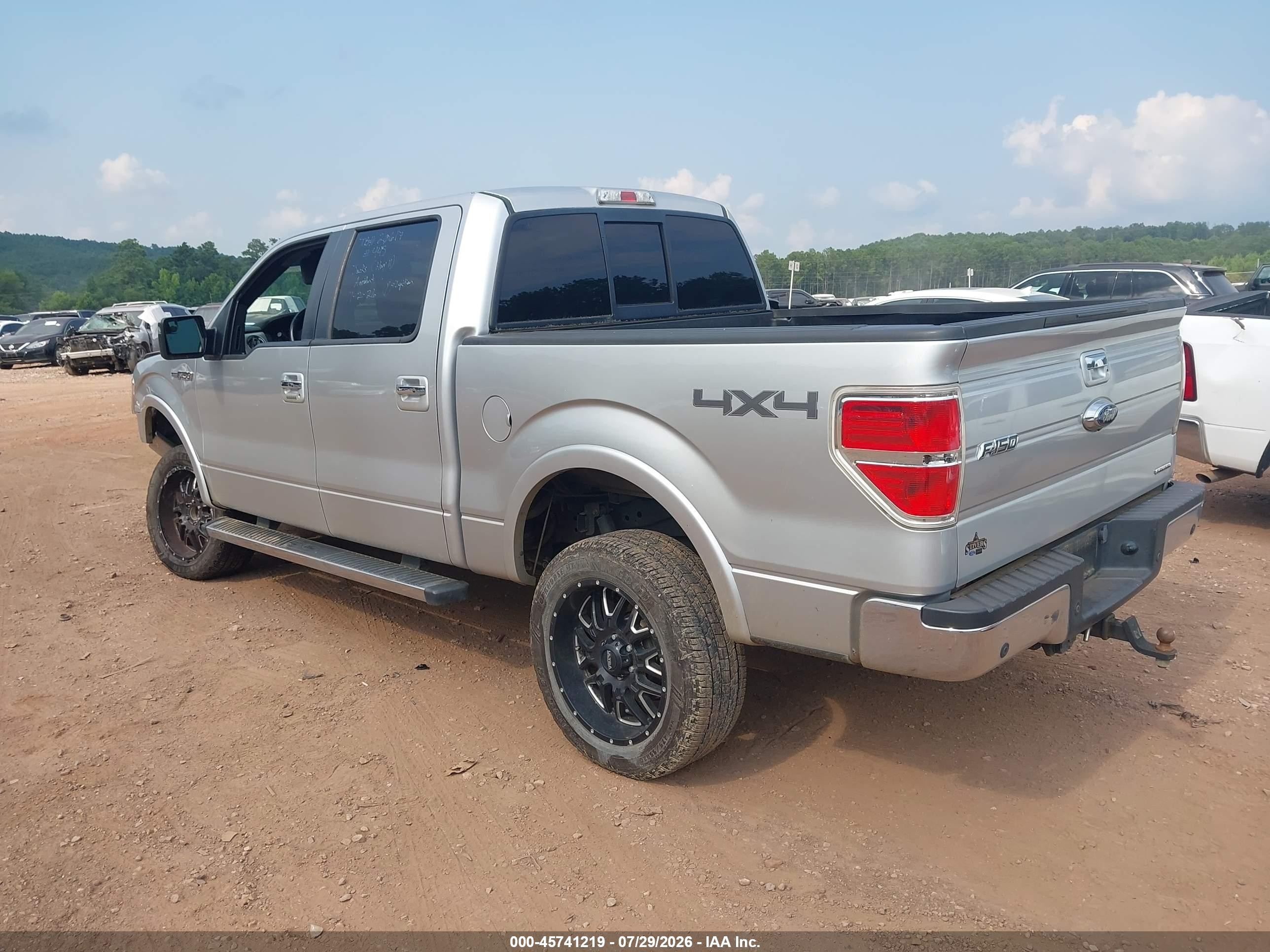 2014 Ford F-150 Lariat Silver vin: 1FTFW1EF8EFA04846