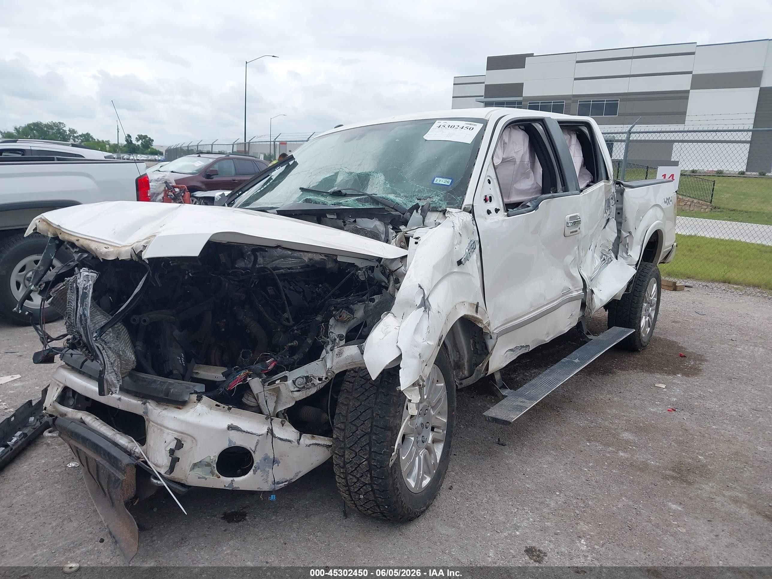 2014 Ford F-150 Platinum Белый vin: 1FTFW1EF8EFA11182