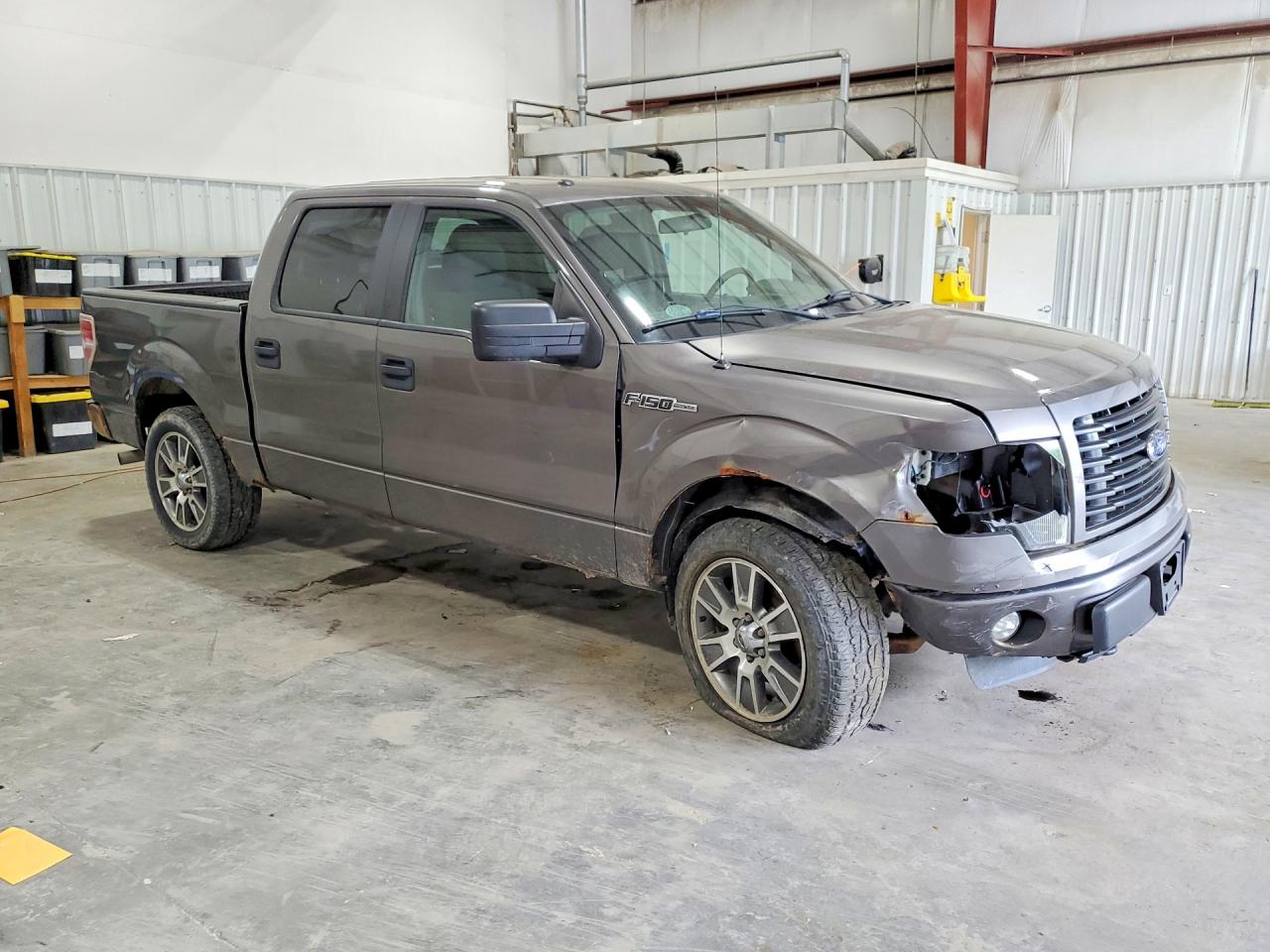 2014 Ford F150 Supercrew Silver vin: 1FTFW1EF8EFA88957