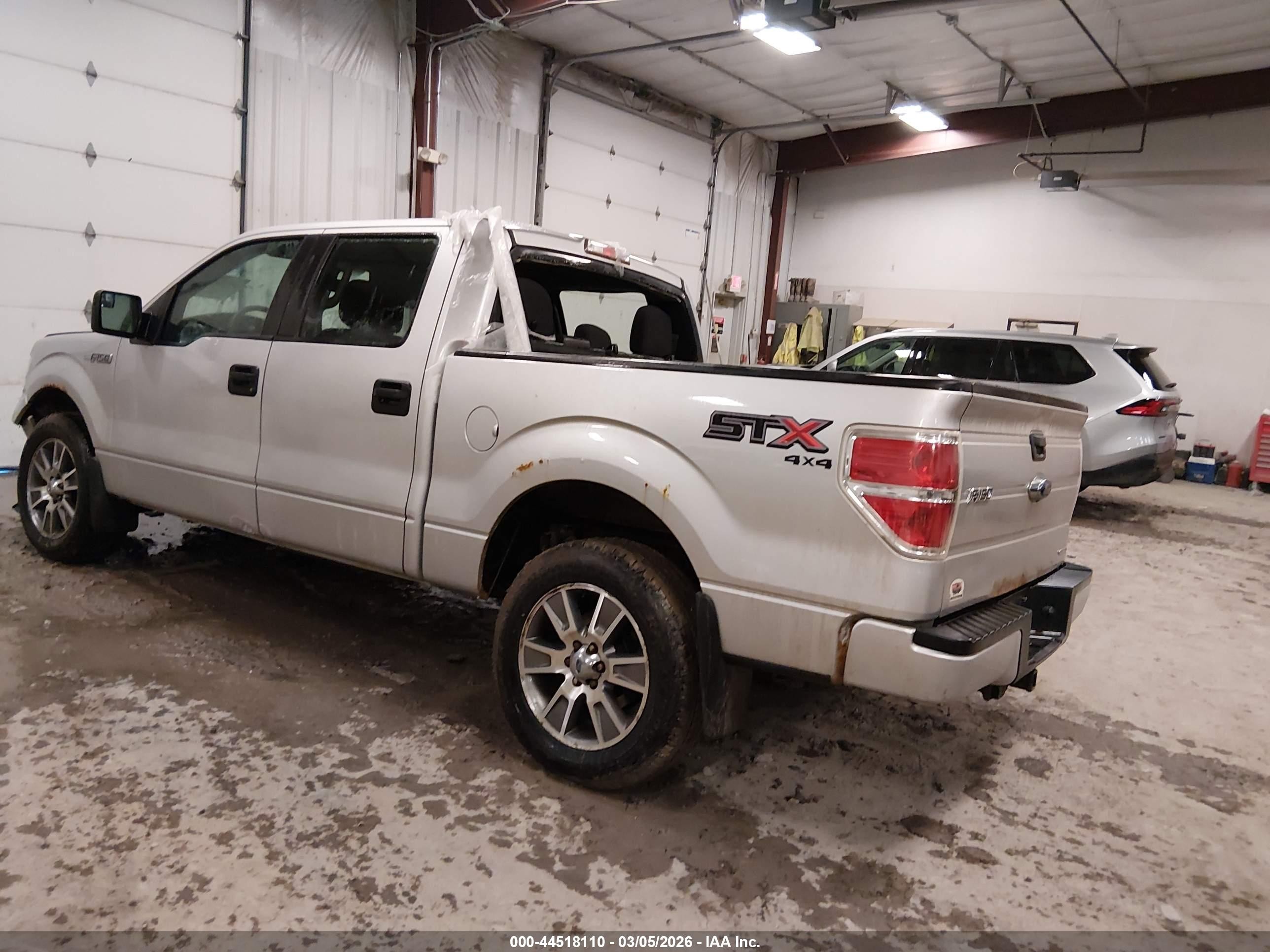 2014 Ford F-150 Stx Silver vin: 1FTFW1EF8EFC14833