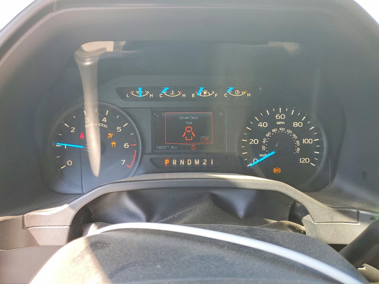 2015 Ford F150 Supercrew White vin: 1FTFW1EF8FFA61341