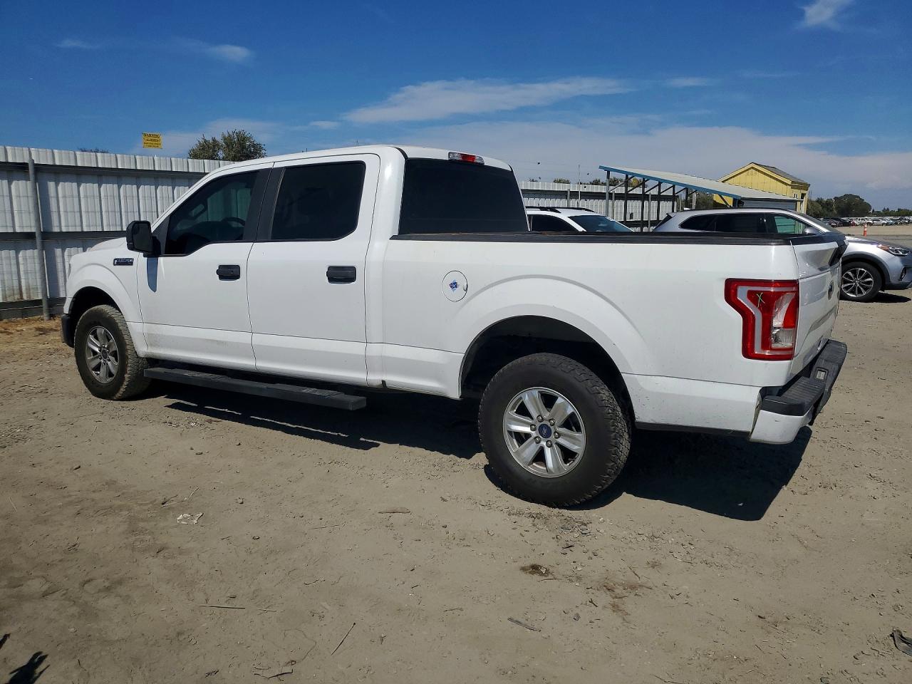 2015 Ford F150 Supercrew White vin: 1FTFW1EF8FFA61341