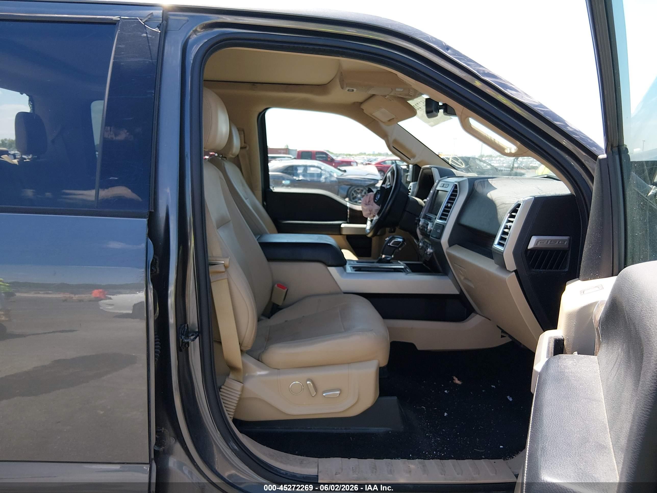 2015 Ford F-150 Lariat Gray vin: 1FTFW1EF8FFA99345
