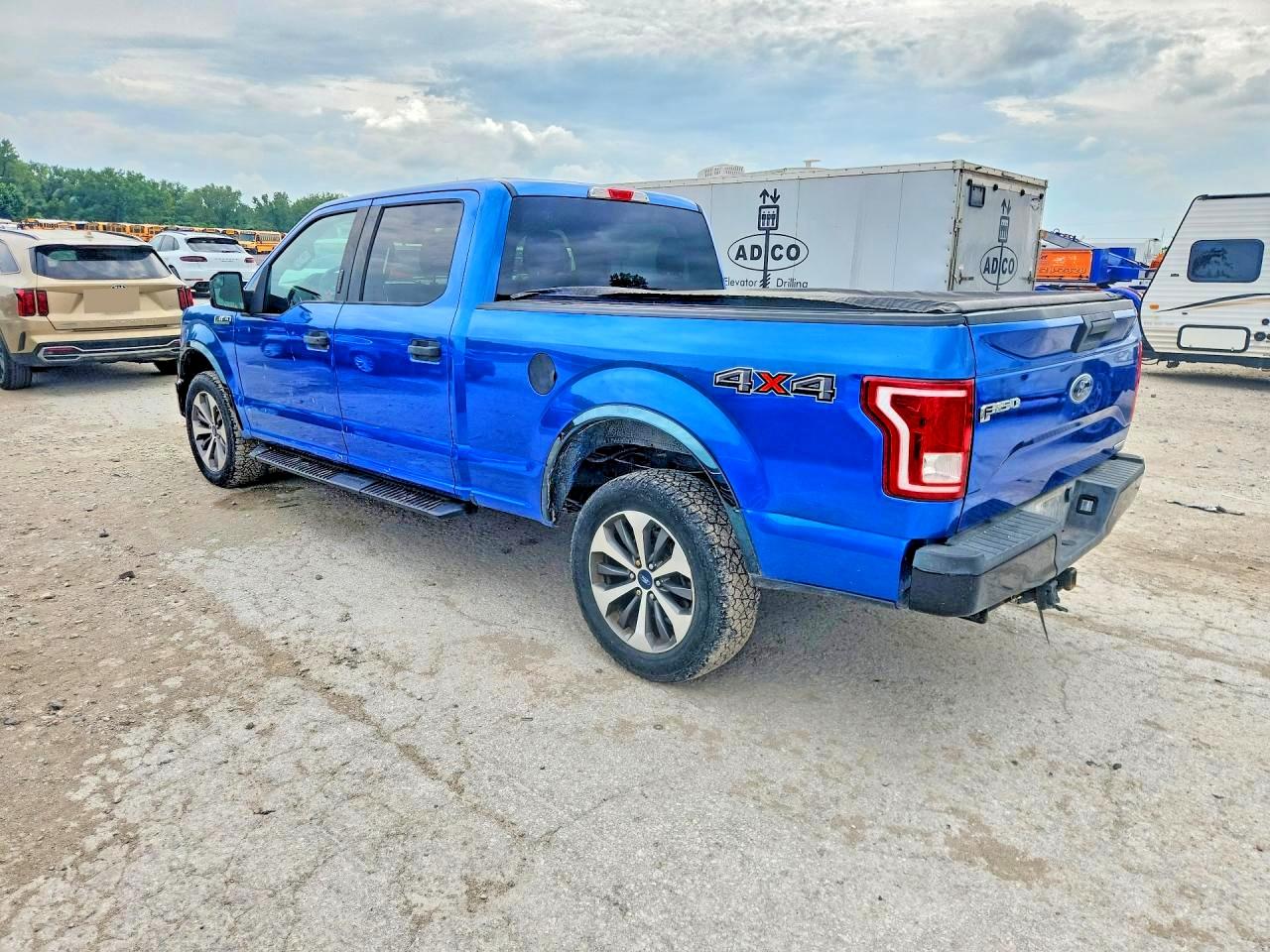 2015 Ford F150 Supercrew Blue vin: 1FTFW1EF8FKD38934