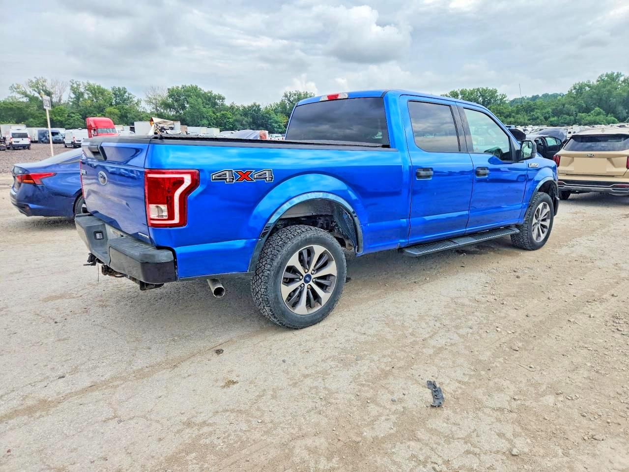 2015 Ford F150 Supercrew Blue vin: 1FTFW1EF8FKD38934