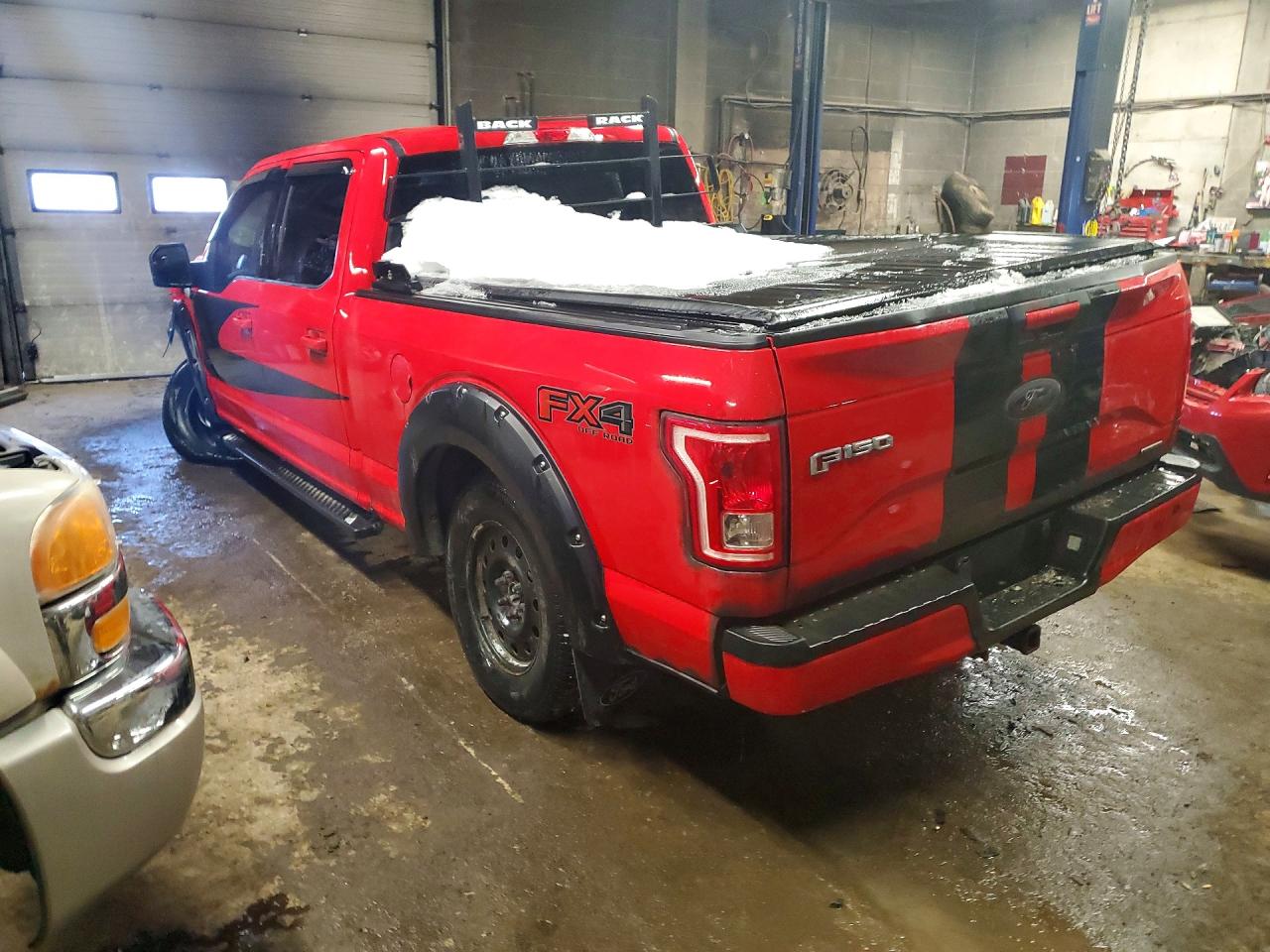 2016 Ford F150 Unknown Красный vin: 1FTFW1EF8GFC69933